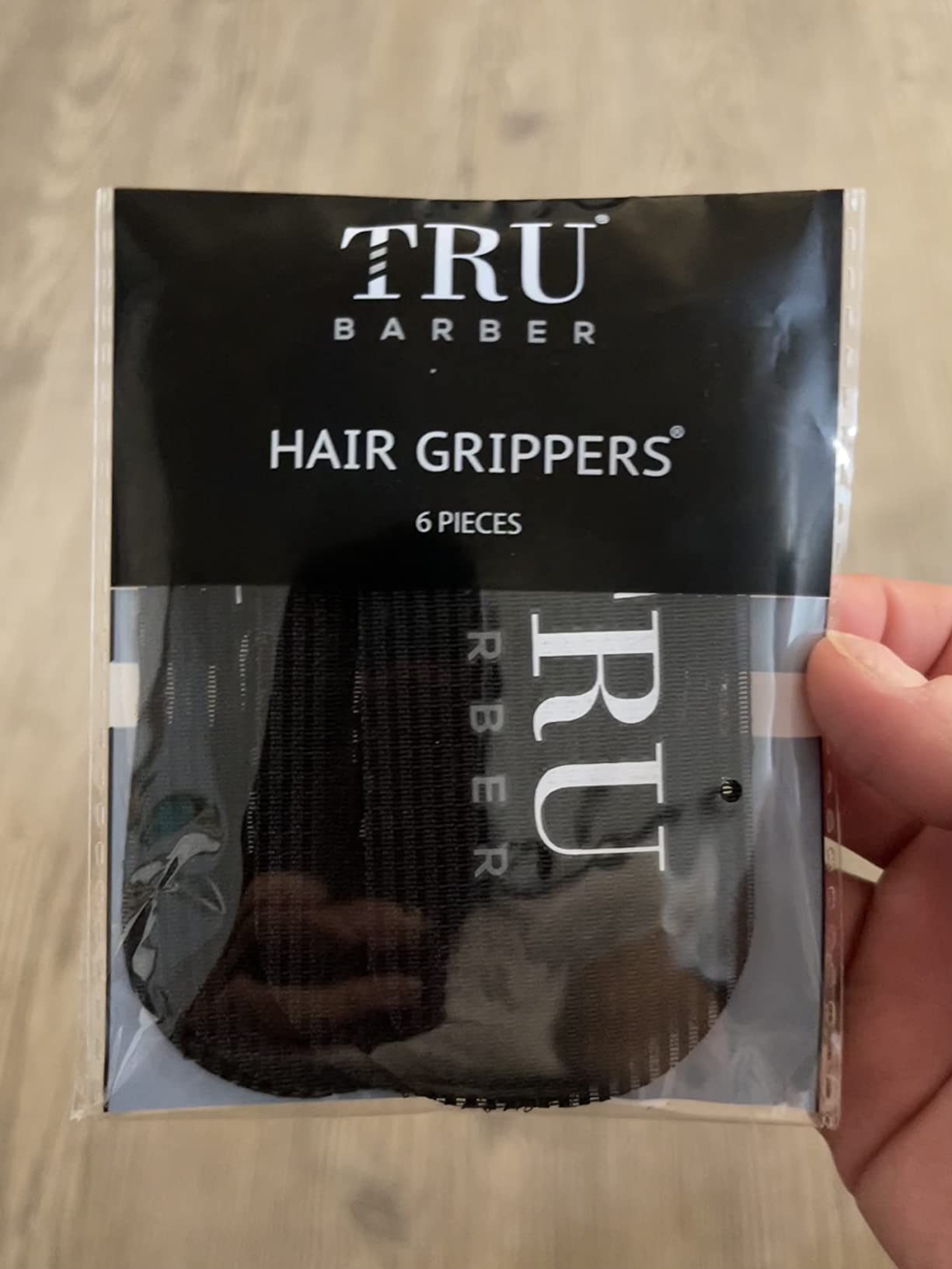 TRU BARBER HAIR GRIPPERS BUNDLE PACK 6 PCS for Men and Women - Salon and Barber, Hair Clips for Styling, Hair holder Grips (Black) customer photo 1