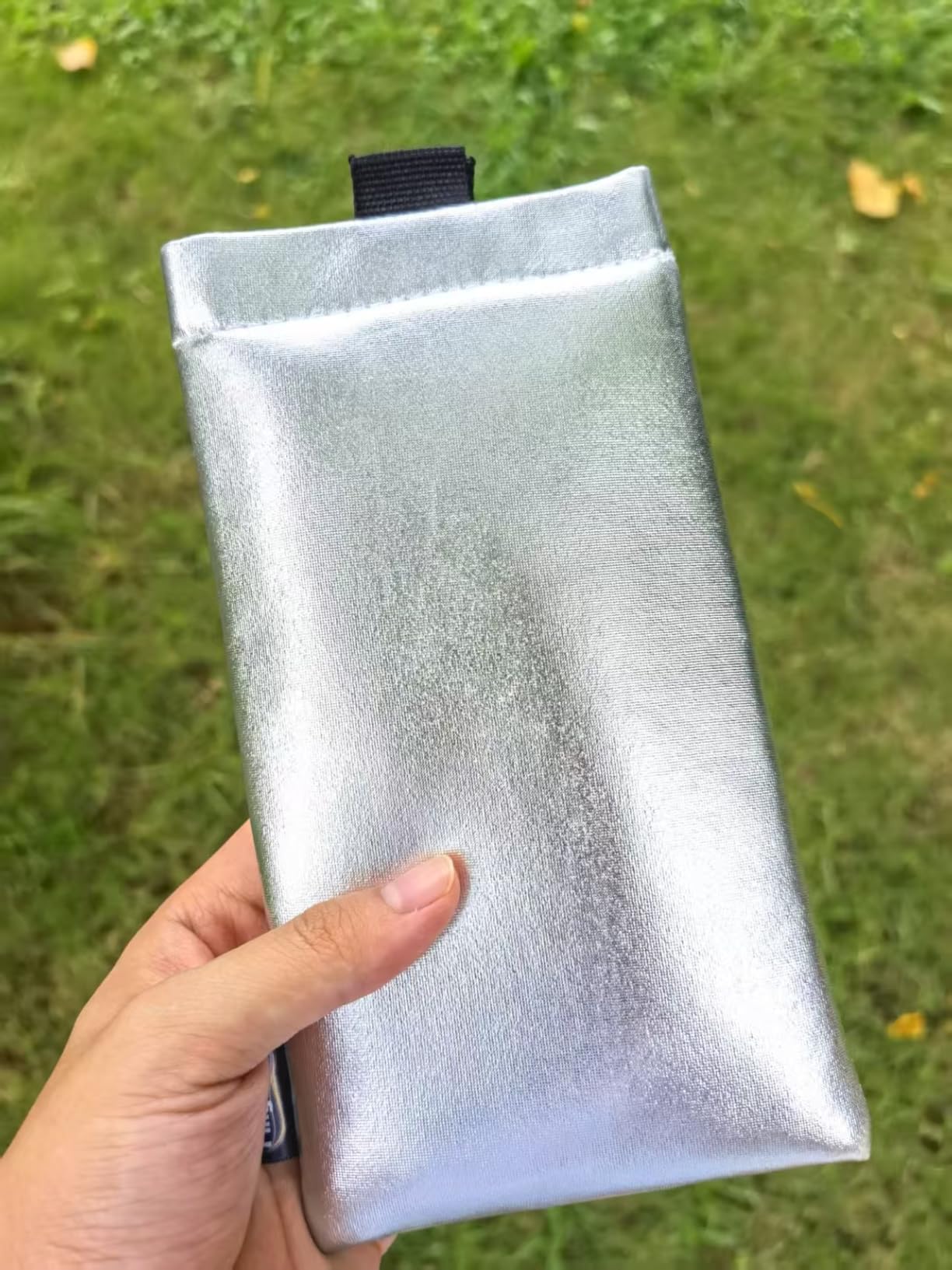 Thermal Phone Case for Hot & Cold Weather, Insulated Phone Pouch Prevents Overheating & Extends Battery Life,for iPhone 15Pro Max/14Pro Max/GalaxyA54 and Similar Sized Phones-Silver (Medium) customer photo 2