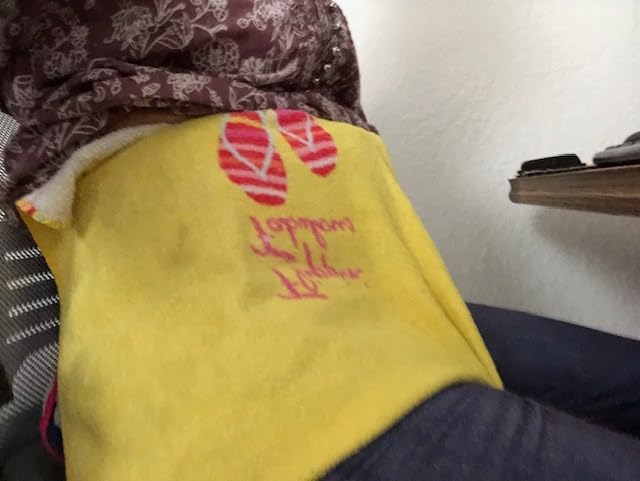 Magic Gel Hip Ice Pack Wrap - Reusable Cold Pack for Hip Bursitis, Hip Replacement Surgery and Hip Flexor Pain. Hip ice wrap for Inflammation, Swelling and Hip Pain Relief customer photo 1