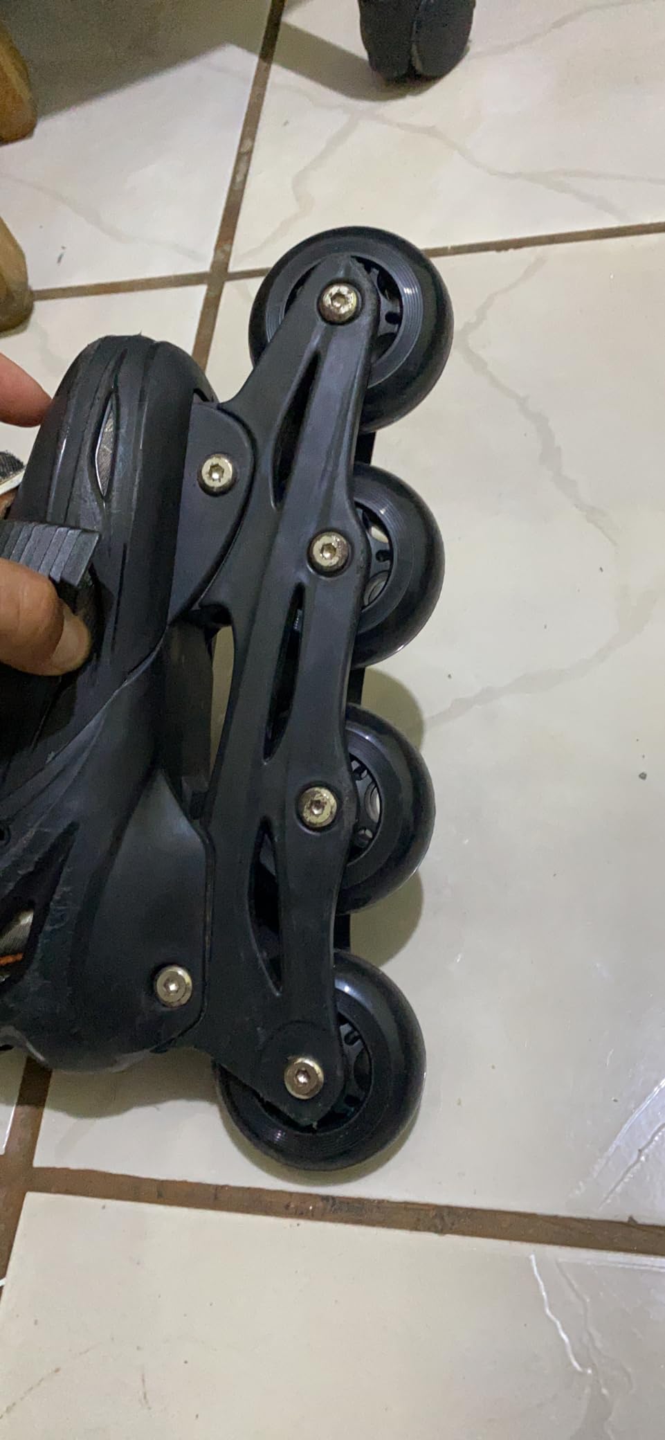 TOBWOLF Inline Skate Axle Spacer Screw Replacement, Aluminum Alloy Rollerblade Wheel Bearing Spacer, Roller Replacement Accessories With Axles & Wrench customer photo 1