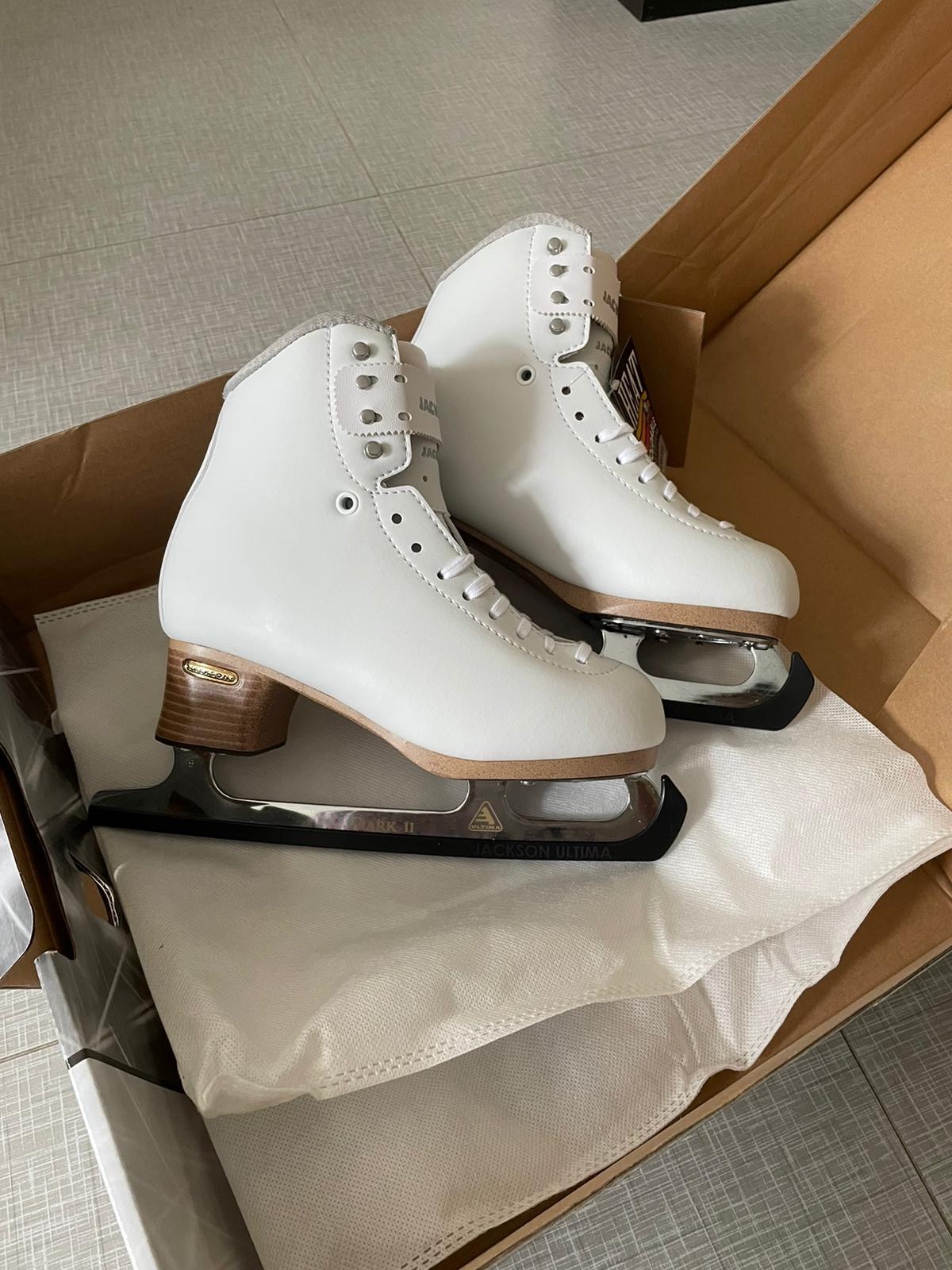 Jackson Ultima Fusion Elle, Evo, Freestyle, Premiere Figure Ice Skates customer photo 2
