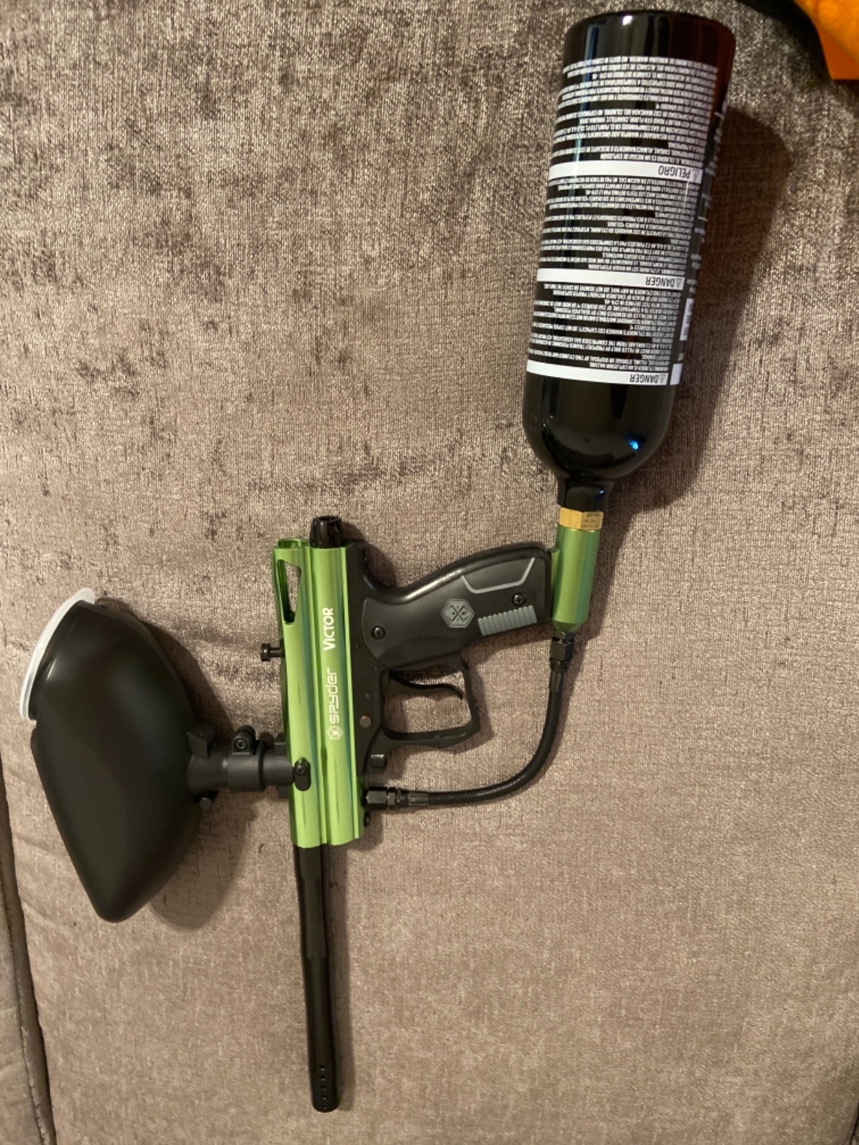 Kingman Spyder Epic Paintball Gun Package Kit (Victor) customer photo 1