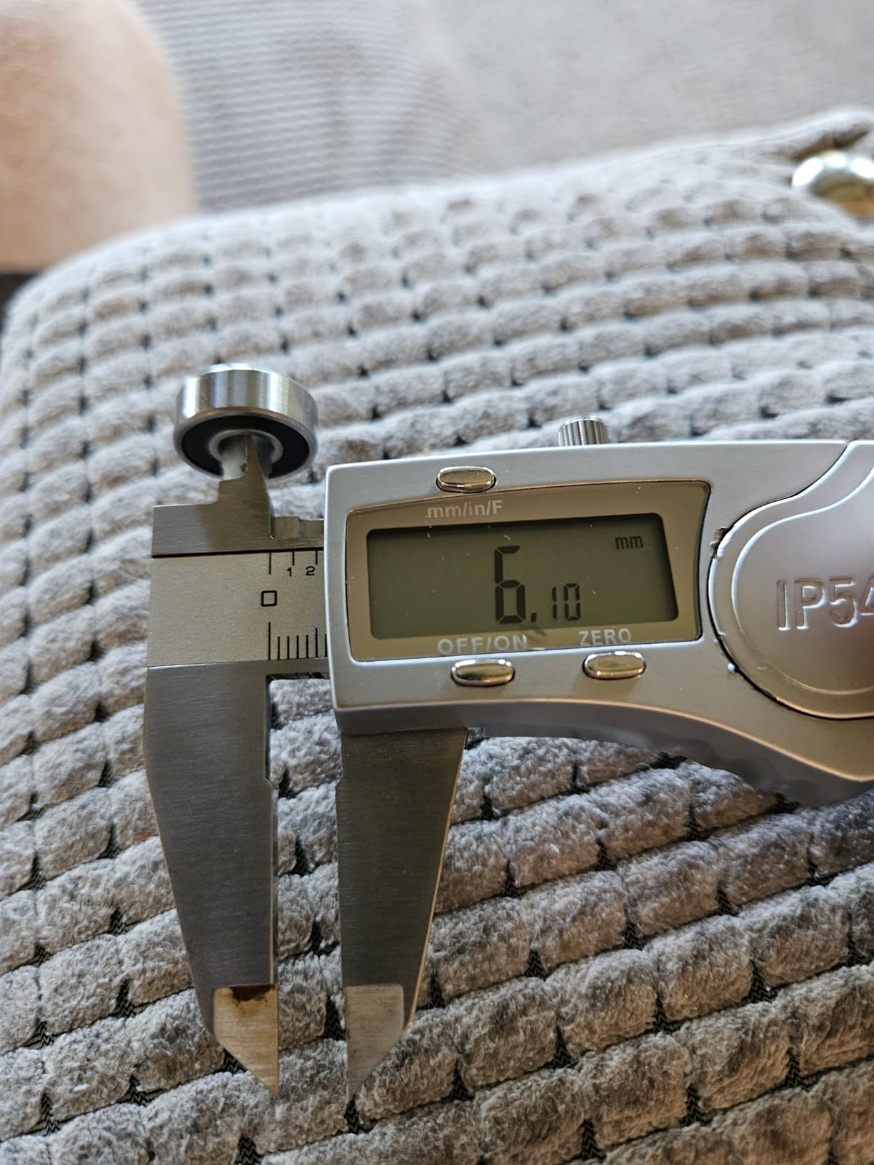 20 Sets Skate Wheel Socket Screw Inline Roller Skate Screws Shaft Hex with 2 Pieces Installation Tool customer photo 1