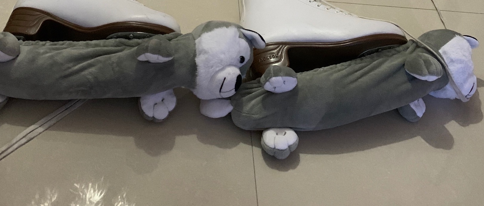 LIUHUO Ice Skate Blade Covers Animal Blade Buddies Guards for Hockey Skates, Figure Skates, and Ice Skates customer photo 2