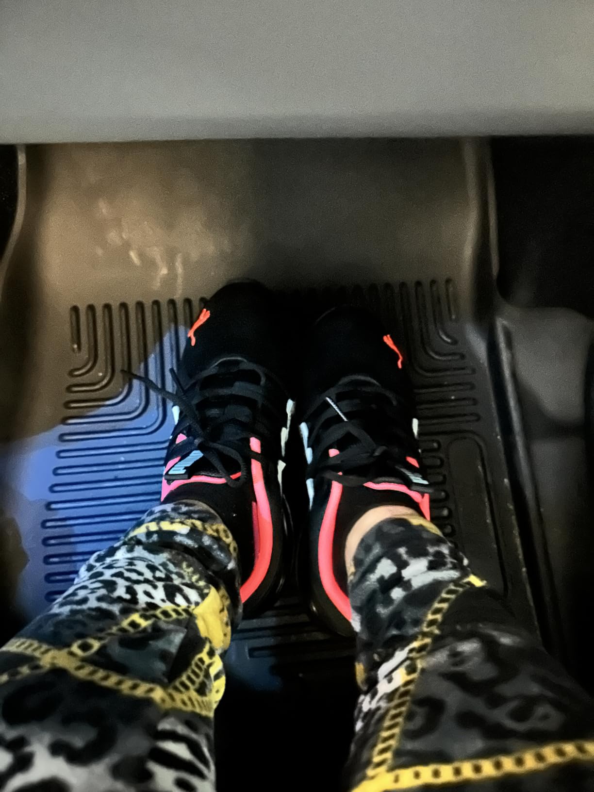 PUMA Women's Riaze Prowl Cross Trainer customer photo 2