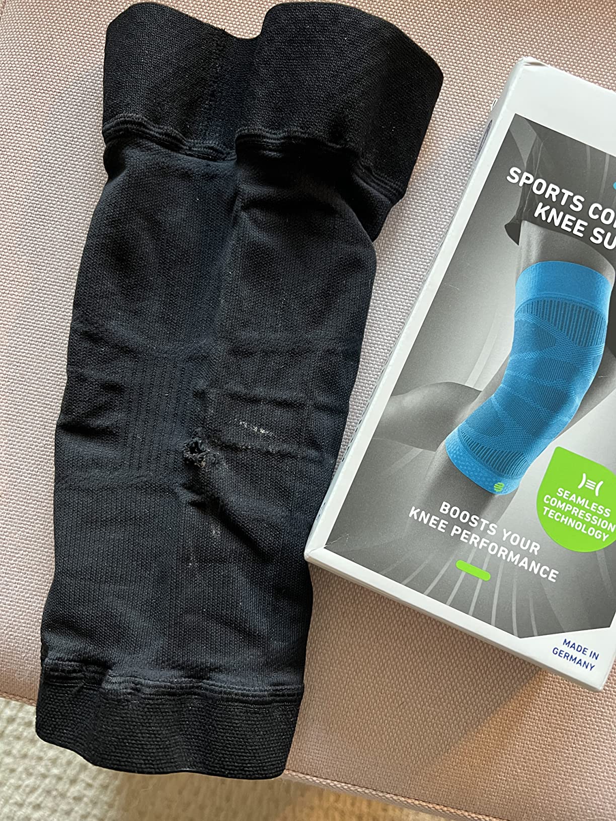 Bauerfeind Sports Compression Knee Sleeve - Lightweight Design with Gripping Zones for Knee Pain Relief & Performance customer photo 2