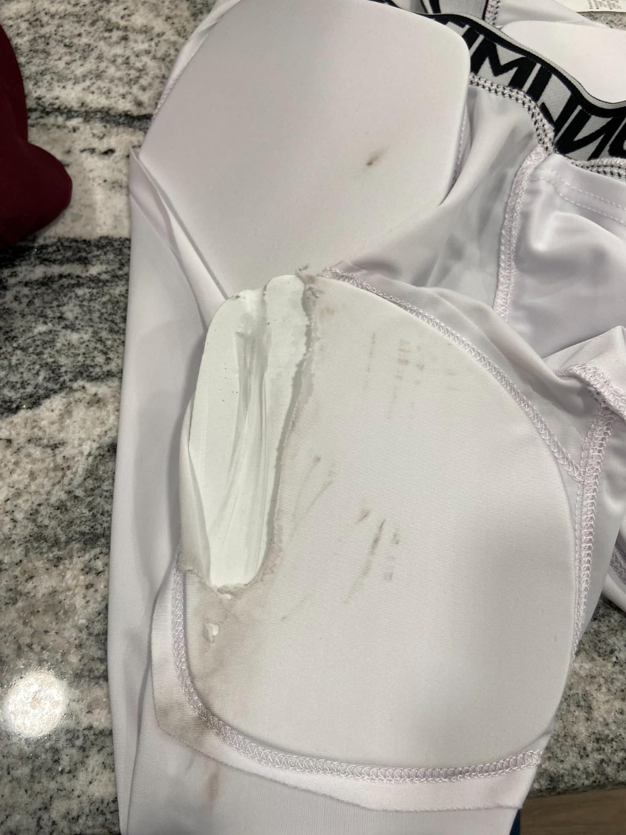 Sports Unlimited Omaha 7 Pad Integrated Adult Football Girdle for Men, Football Girdles with Pads customer photo 2