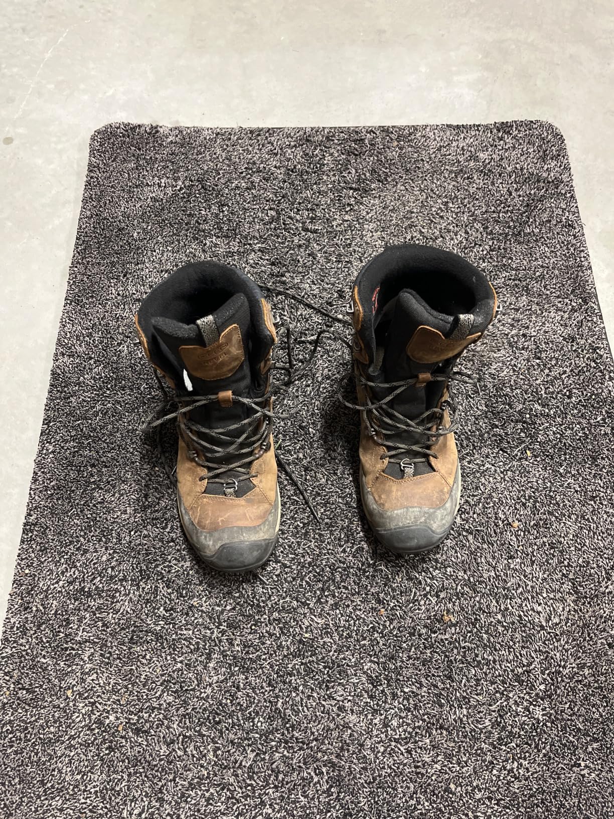 KEEN Men's Revel 4 High Polar Insulated Waterproof Snow Boot customer photo 1