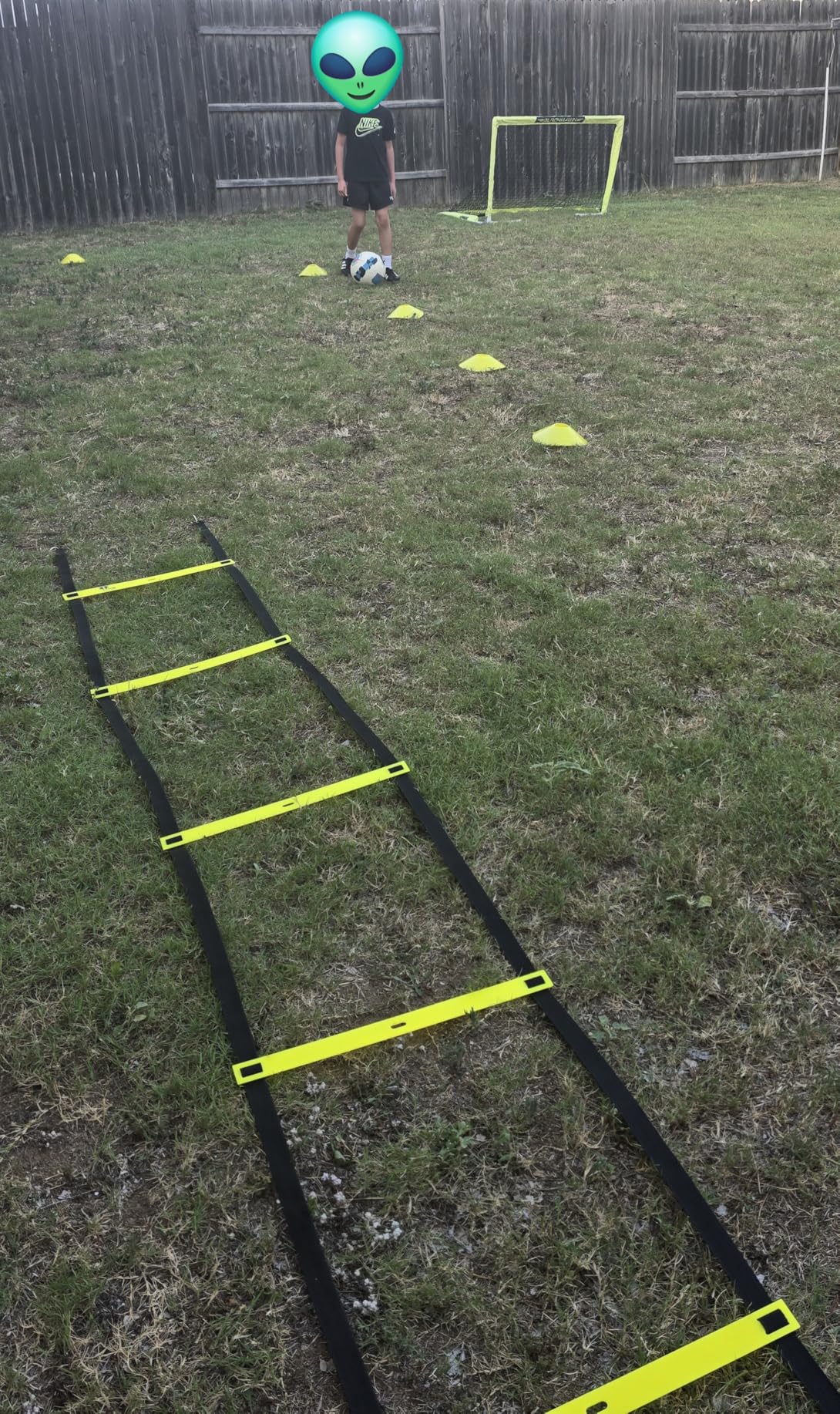 20ft Sports Agility Ladder for Men Women and Kids, Speed Youth Soccer Agility Training Equipment for Football, Exercise, Tennis, Legs Workout with Speed Parachute and Carry Bag customer photo 1