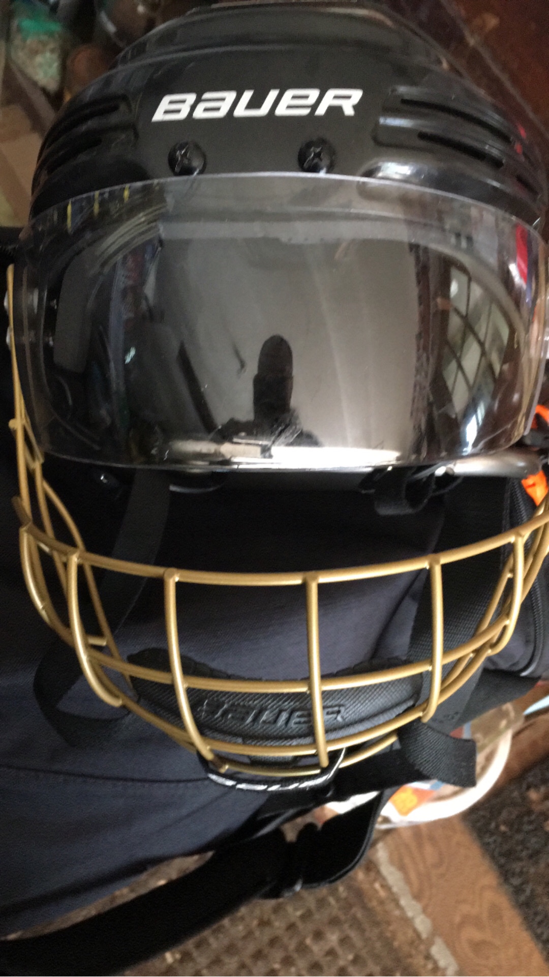 Wargate Hockey Straight-Cut Pro Visor for Adults (Anti-Scratch/Anti-Fog) CE Certified customer photo 2