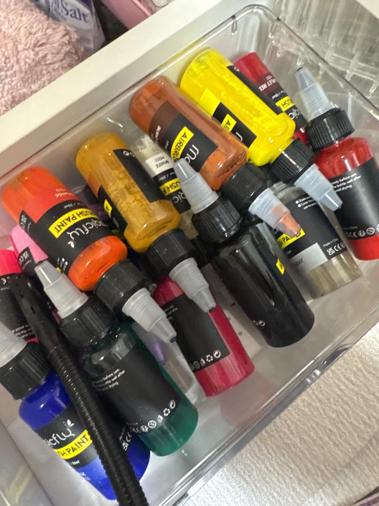 Magicfly Airbrush Paint, 16 Colors Acrylic Airbrush Paint Set (30 ml/1 oz), Ready to Spray, Opaque & Neon Colors, Water-based, Premium Kit for Beginners, Hobbyist and Artists customer photo 1