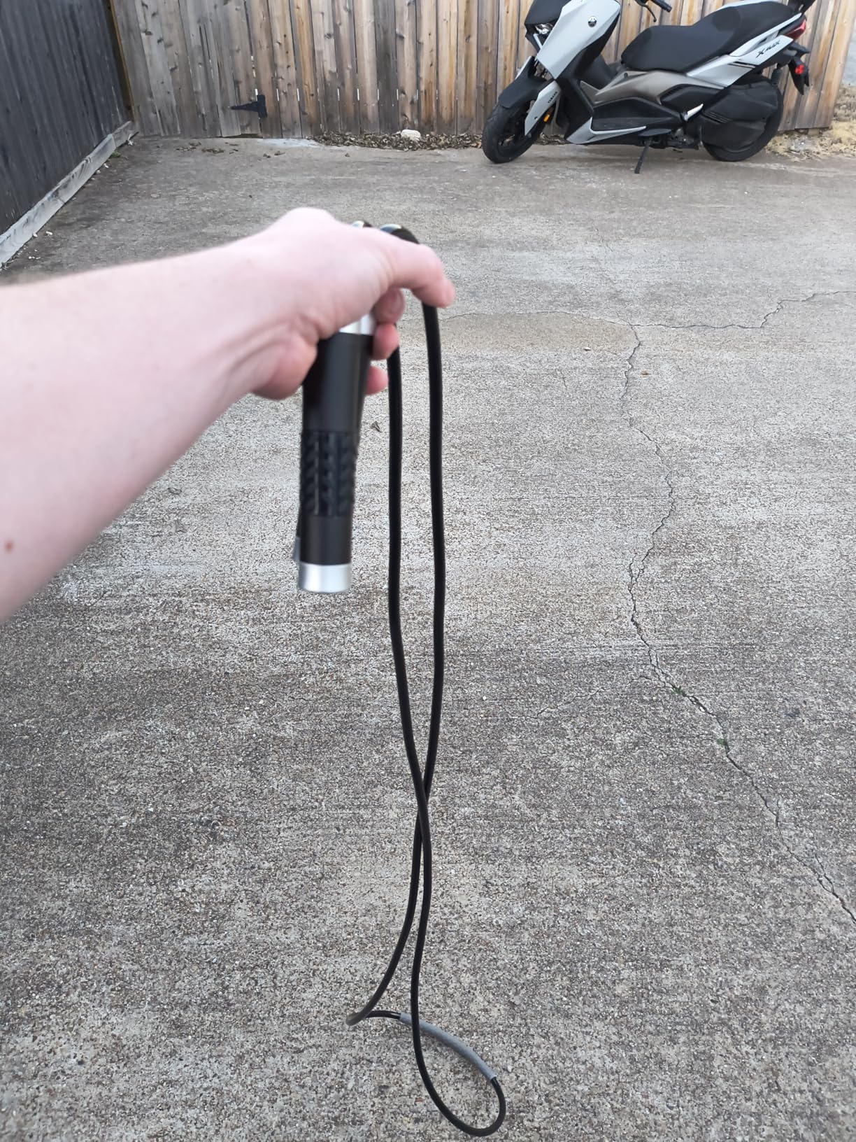 Redify Weighted Jump Rope for Workout Fitness(1LB), Tangle-Free Ball Bearing Rapid Speed Skipping Rope for MMA Boxing Weight-loss,Aluminum Handle Adjustable Length 9MM Fabric Cotton+9MM Solid PVC Rope customer photo 1