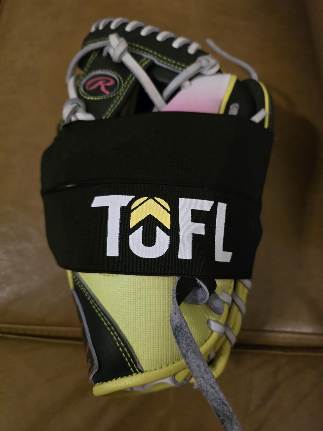 TOFL Baseball Glove Wrap Band for Break-in, Shaping & Glove Care | Baseball Glove Accessories for Men's, Women's, Adult & Youth Mitts customer photo 1