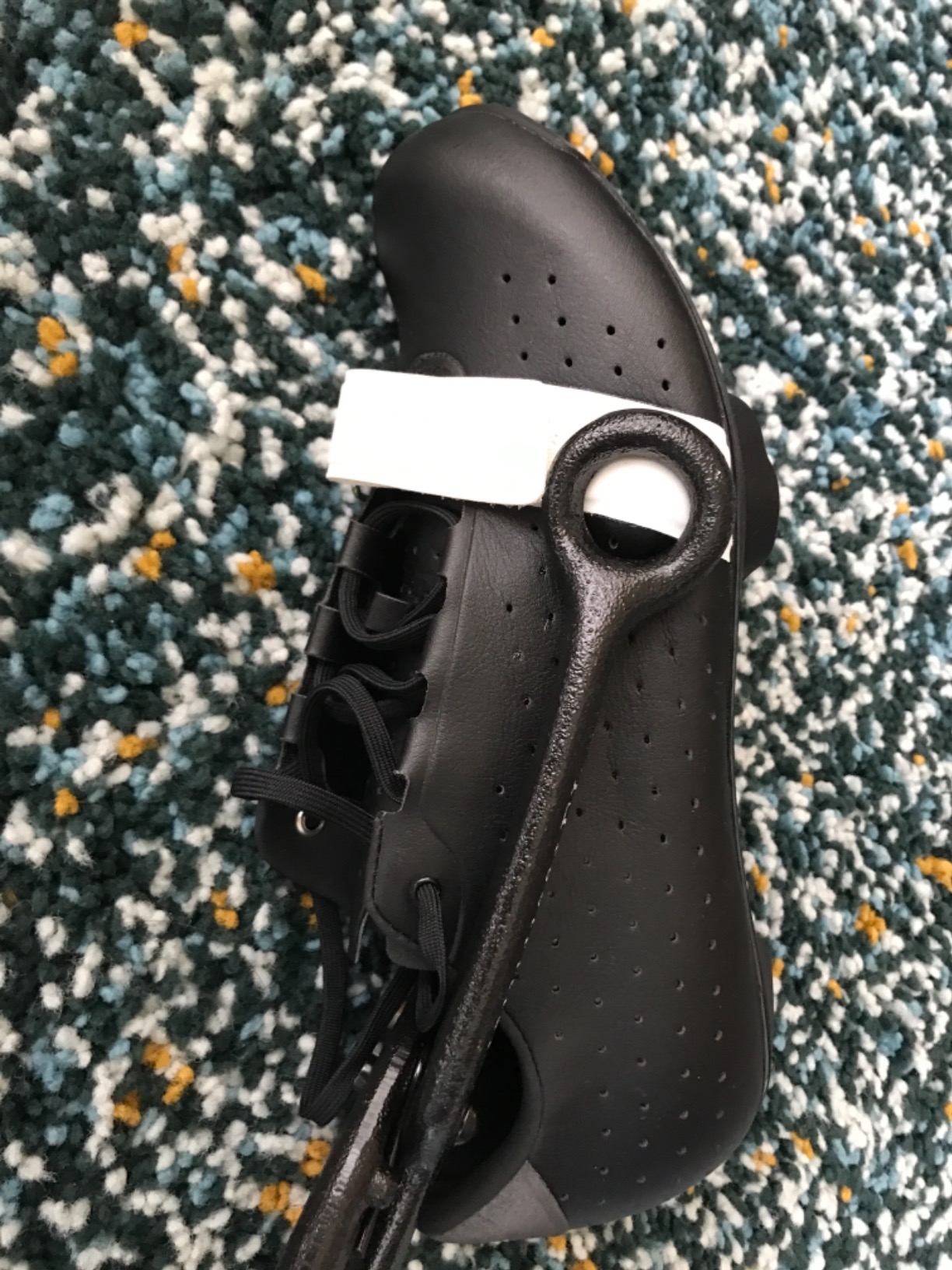 FootFitter Cast Iron Ball & Ring Shoe Stretcher, Targeted Stretching for Orthopedic Foot Pain, Bunions, Corns & Hammertoes customer photo 2