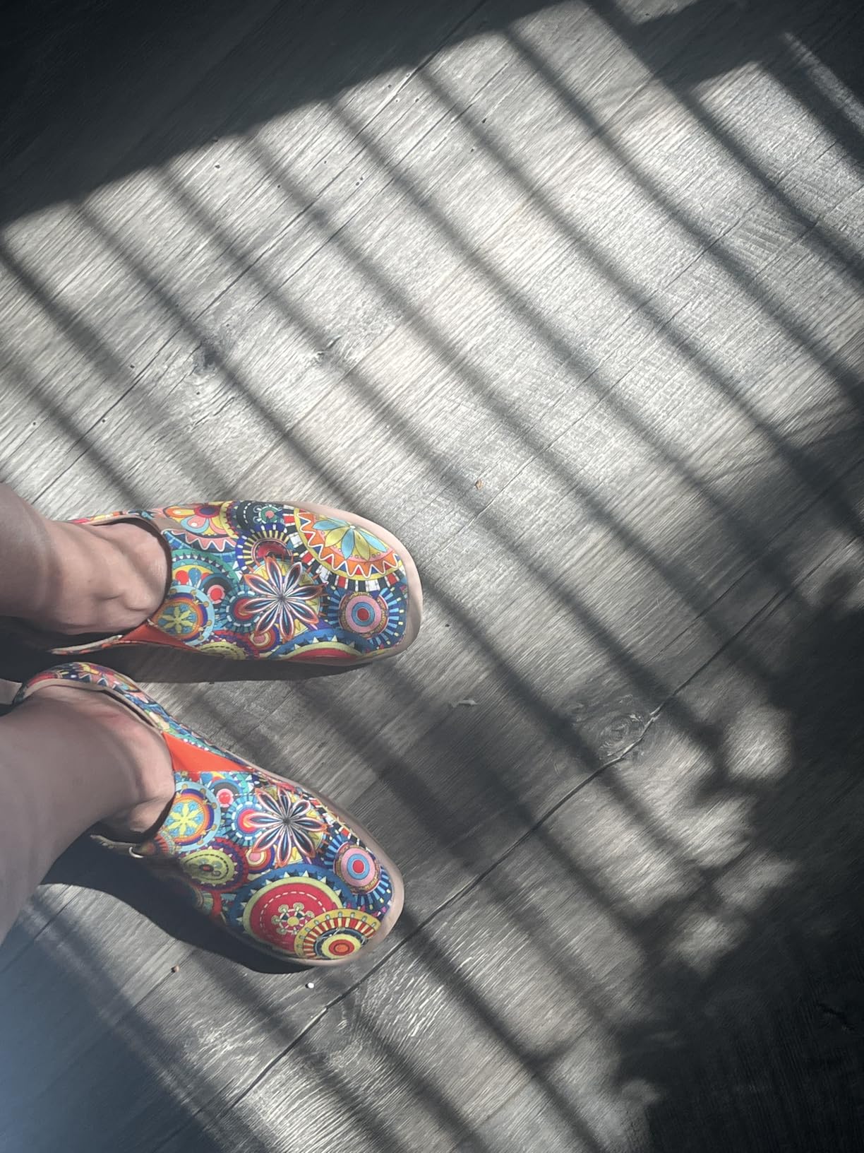 UIN Women's Blossom Slip On Shoes Colorful Comfortable Lightweight Art Travel Sneakers Casual Floral Stylish Everyday Loafers customer photo 2