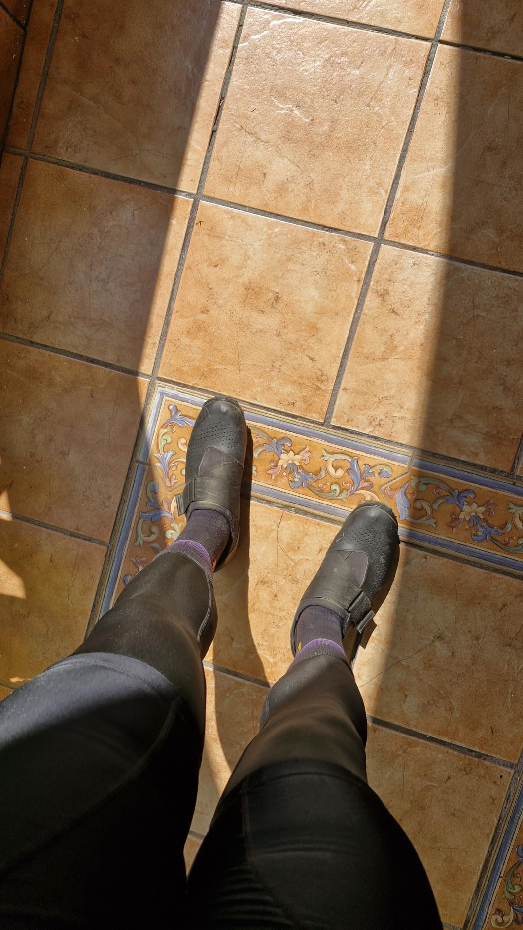 Skylety Compression Leg Sleeve Full Length Leg Sleeves Sports Cycling for Men Women, Running, Basketball customer photo 2