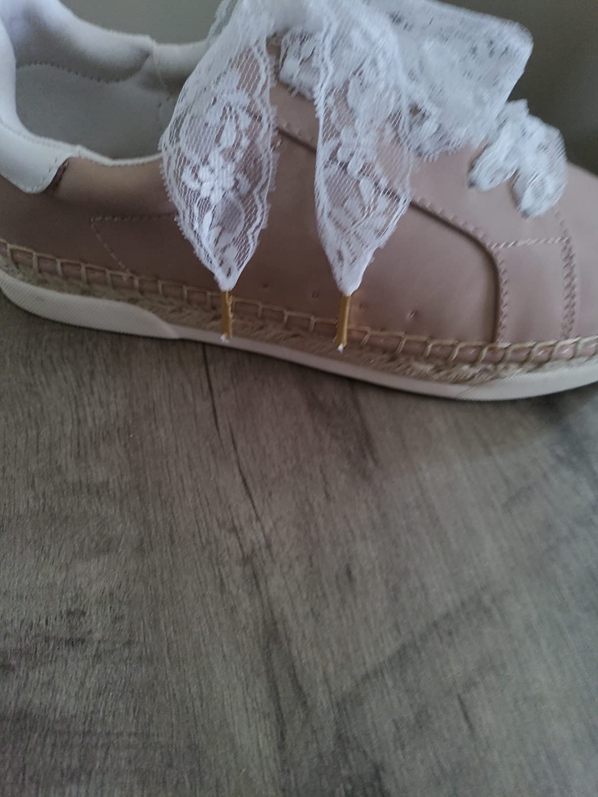 Daily Treasures 200pcs Shoelace Tip Heads, 4 Hole Metal Aglets with Pliers, 23mm Bullet Ends for Sneakers, Canvas, Hoodies, Beach Pants customer photo 1