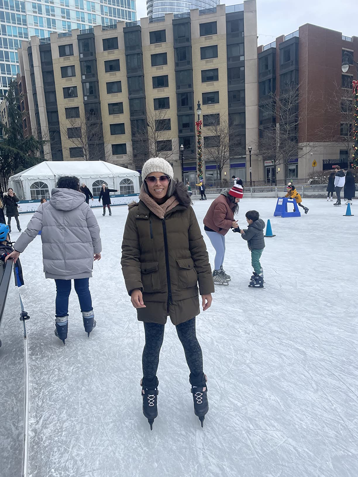 Bladerunner Ice by Rollerblade Igniter Womens, Black and Rose Gold, Ice Skates customer photo 2