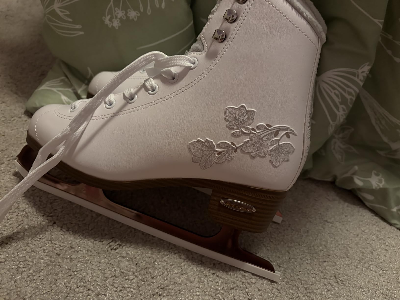Bladerunner Ice Diva Women's Adult Figure Skates, White and Rose Gold customer photo 1