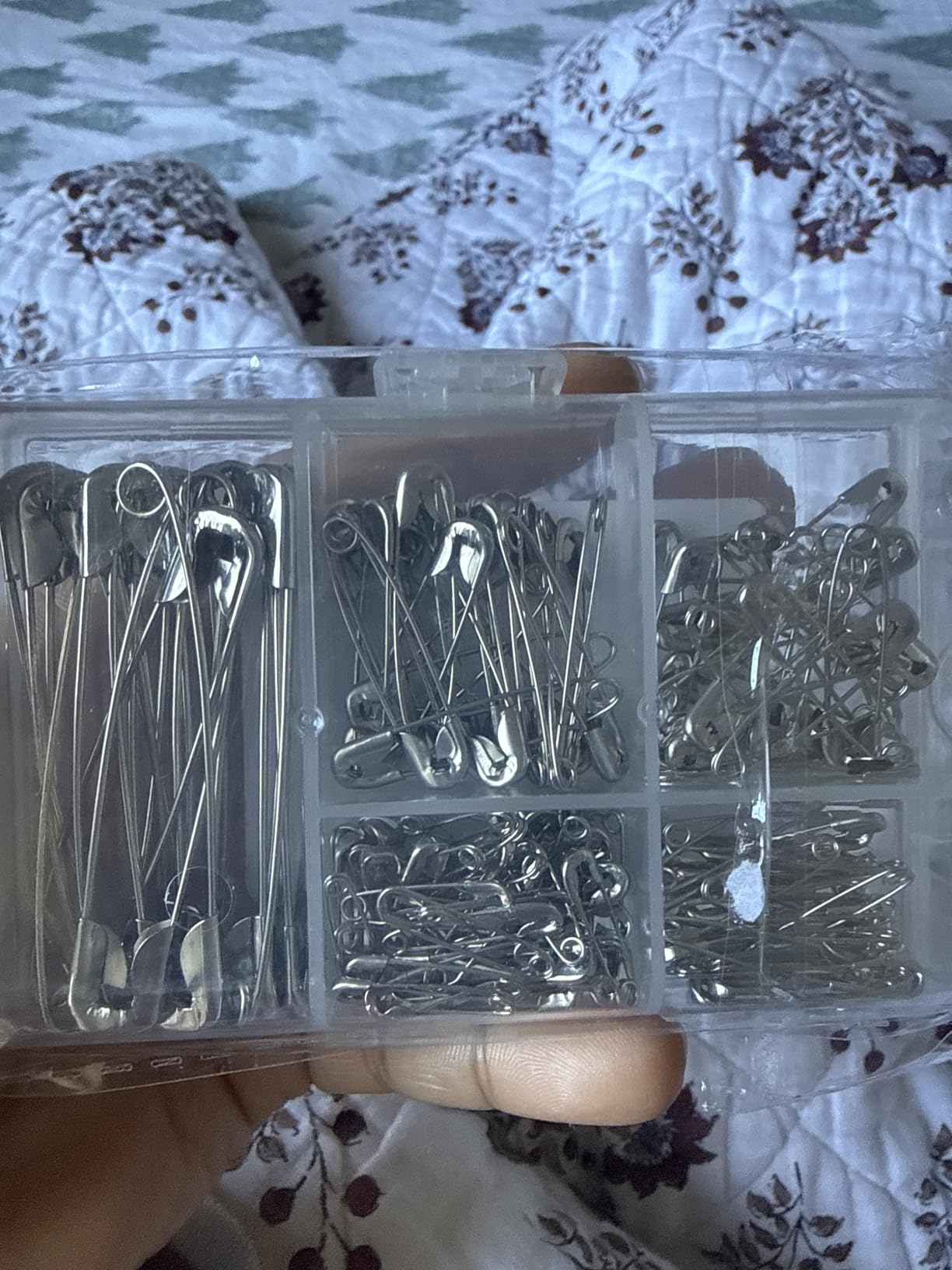 Huhuhero 340 Pack Safety Pins Assorted, Small & Large Heavy Duty Safety Pins for Clothes Costume Sewing, 5 Different Sizes Nickel Plated Steel Pin Bulk, Crafts Art Supplies, Silver customer photo 1