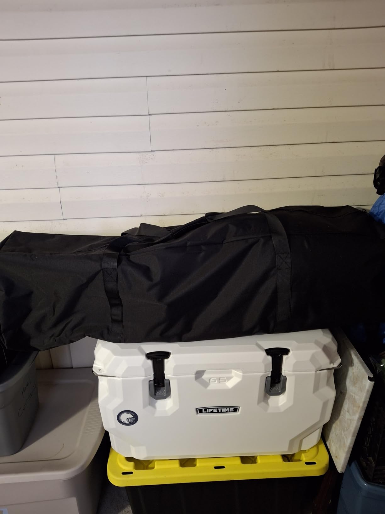 TOPDesign 1-Pack 46 Inch Extra Large Zippered Duffel Bag for Travel Camping Sports Equipment Storage, Waterproof Foldable Luggage Bag with Padded Handles (Black) customer photo 1