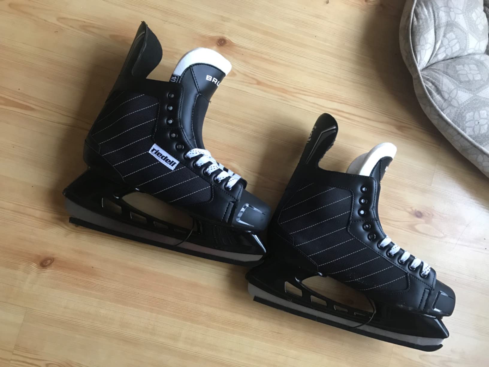 Riedell Bruin Ice Skates - Durable, Comfortable Ice Hockey Skates with Rugged Foam-Padded Uppers and Stainless Steel Blades customer photo 1