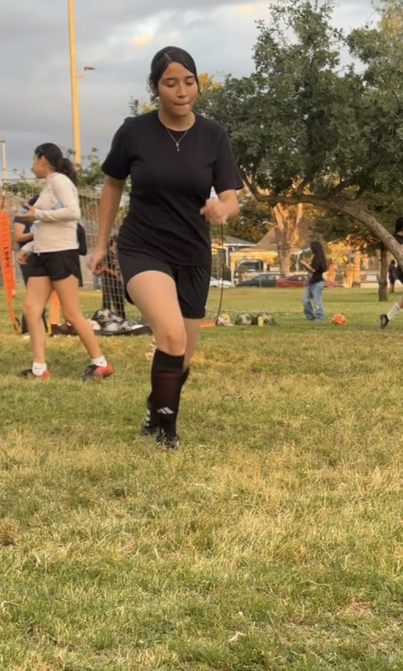 Northdeer Soccer Shin Guards for Kids Adults. Sleeves with Optimized Insert Pocket - Protective Soccer for Boys Girls Men customer photo 1