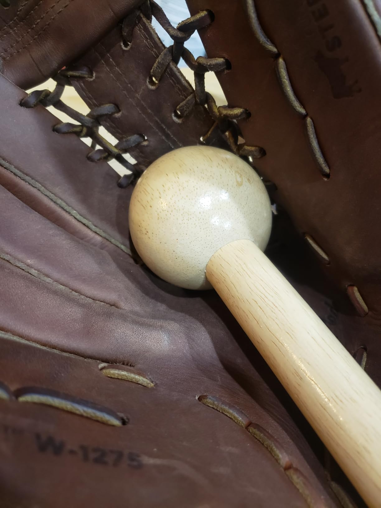 Baseball Hammer, Baseball Softball Glove Mallet, One-Piece Mallet, Baseball Glove Shaping Hammer with 2Pcs Baseball Lock customer photo 2