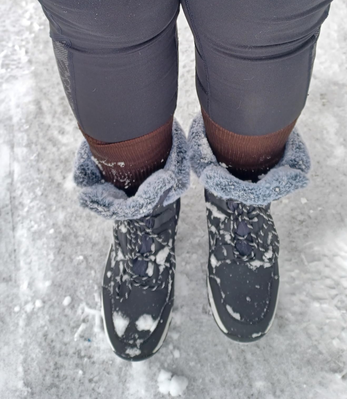 EARLDE Women's Snow Boots Waterproof Winter Boots Mid-Calf Outdoor Lightweight Warm Faux Fur Lined with Non-slip Sole customer photo 1