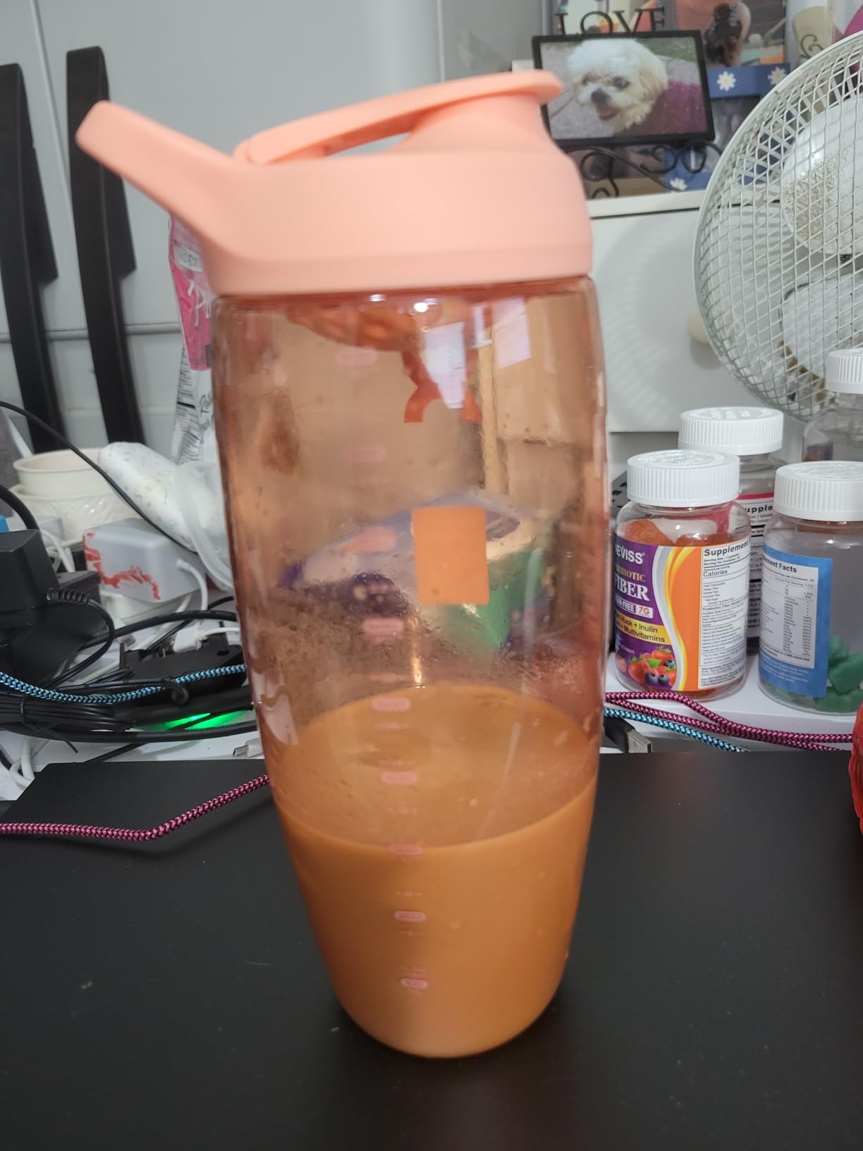 Promixx Pursuit Protein Shaker Bottle (24 oz) - Silent No-Ball Mixer, Leak-Proof Lid, BPA/BPS & Phthalate-Free ECOZEN - Easy-Clean Shaker Cup for Protein Shakes, Pre & Post-Workout Smoothies customer photo 2