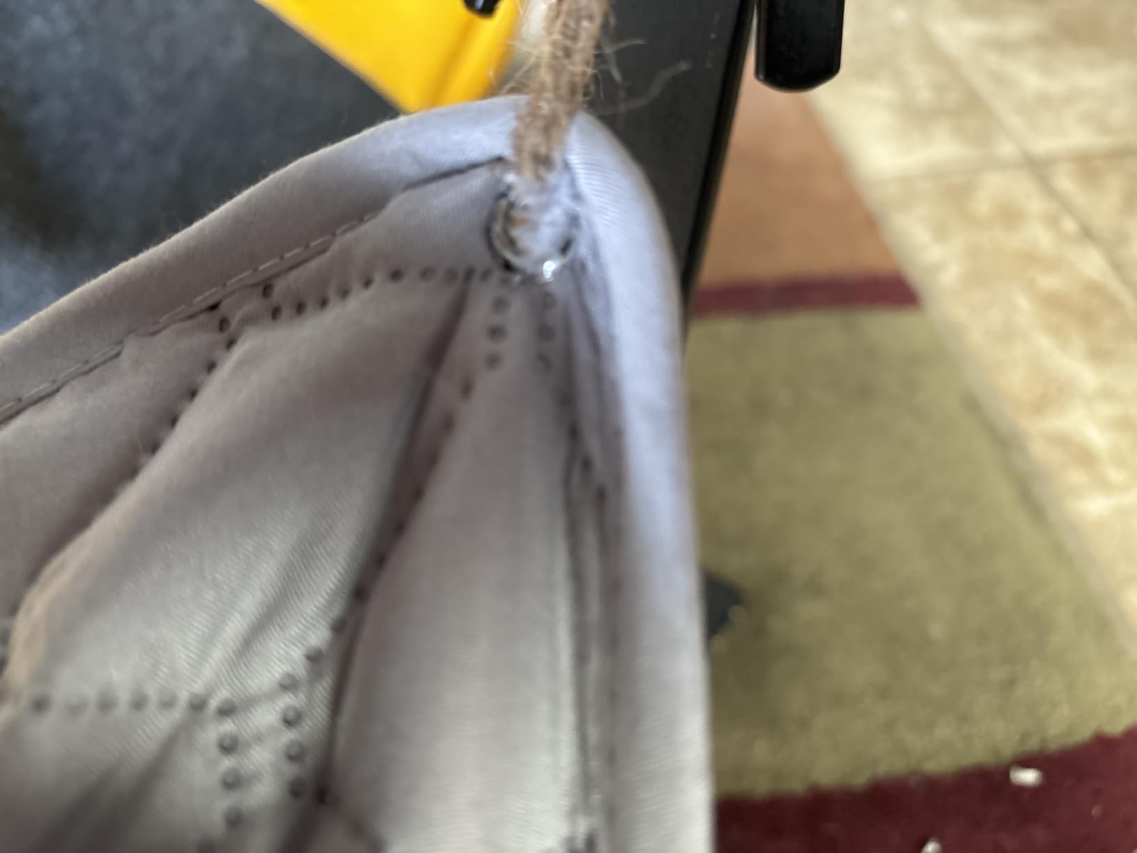 803Pcs Grommet Eyelet Pliers Kit, 1/4 Inch Grommet Tool Kit with 800 Metal Eyelets, Grommet Hand Press kit for Leather Crafts(Inside Dia: 6.4mm/Outer Dia: 12mm (A.I.S.)/Flange Width: ~3mm) customer photo 1