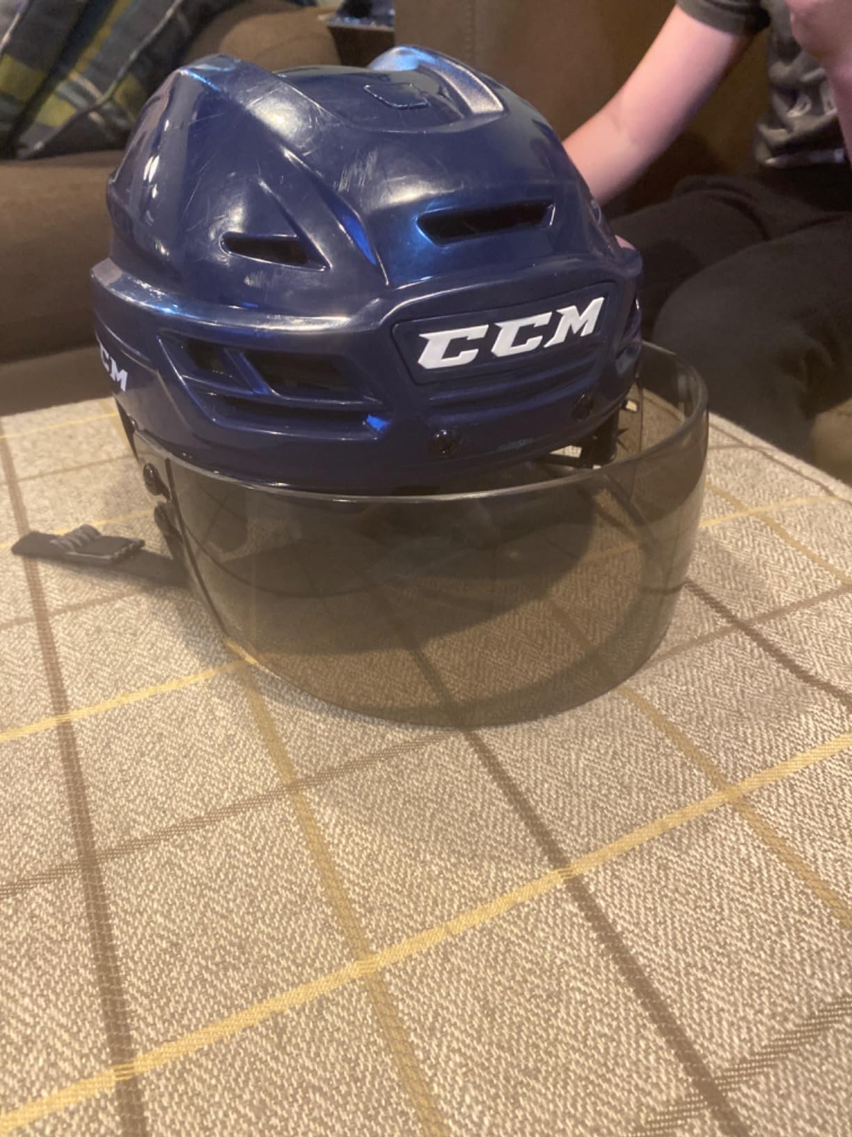 TronX S30 Straight-Cut Hockey Helmet Smoke Tinted Visor (Anti-Scratch/Anti-Fog) CE Certified customer photo 1