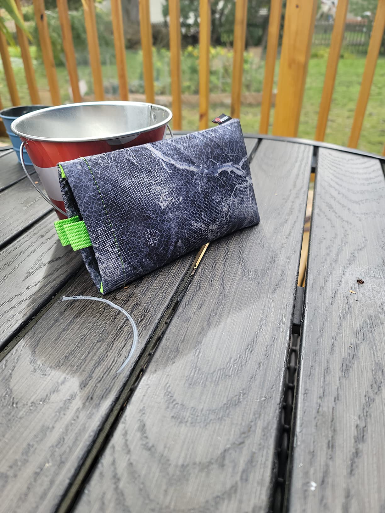 PHOOZY Apollo II Thermal Phone Case with NASA-Derived Technology - Extends Battery Life 4X in Hot or Cold Weather - Military Grade 8-Foot Drop Protection Insulated Pouch - Large Black customer photo 2