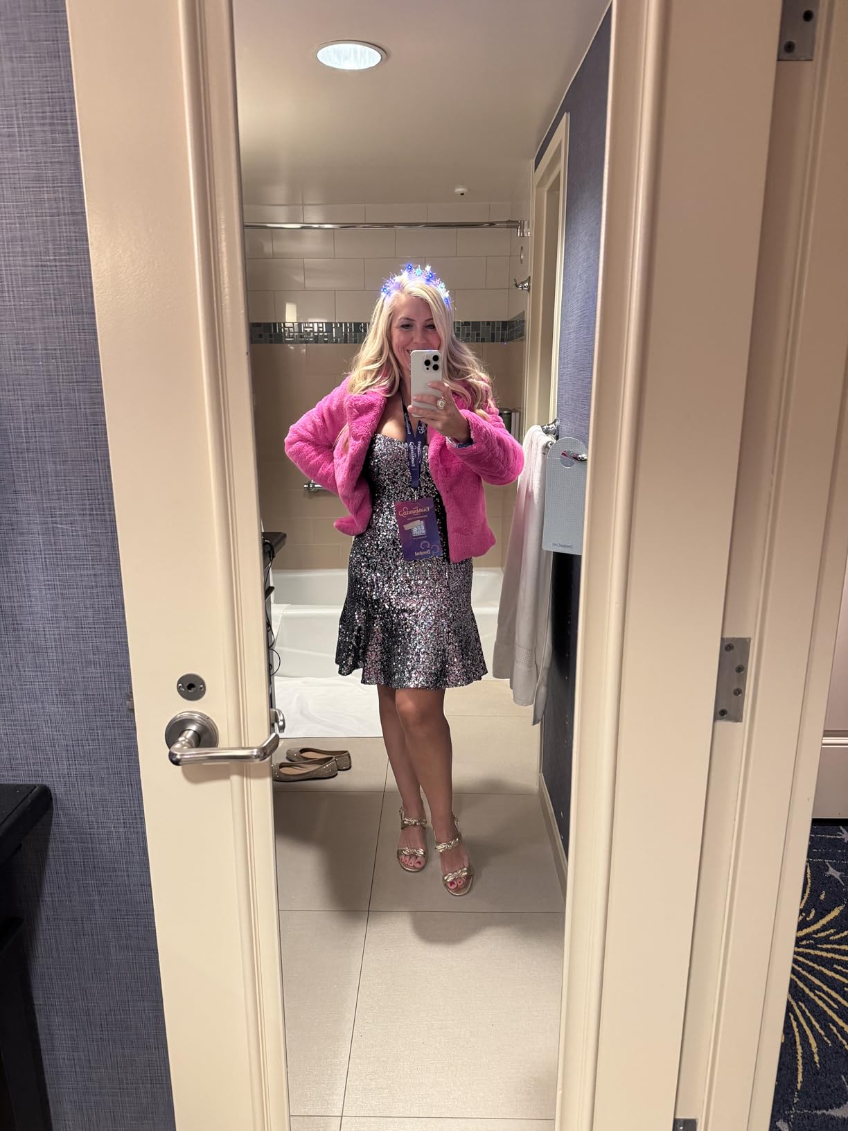 Allegra K Women's Cropped Faux Fur Jacket Lapel Cardigan Shrug 2024 Winter Fluffy Faux Fur Coat customer photo 1