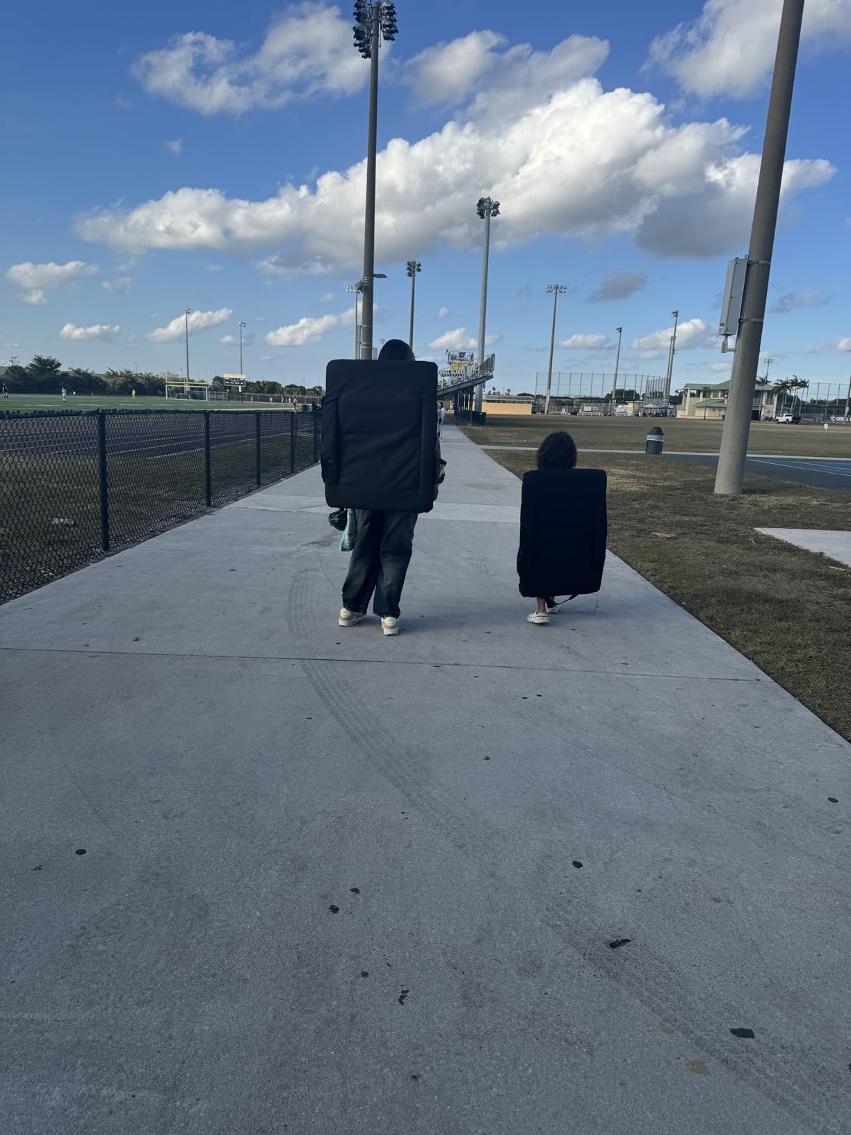 HOPERAN Heated Stadium Seats for Bleachers with Back Support Wide Cushion, Extra Portable Bleacher Seat Foldable Stadium Chair, USB 3 Levels of Heat, Pockets for Outdoor Indoor Sports 25