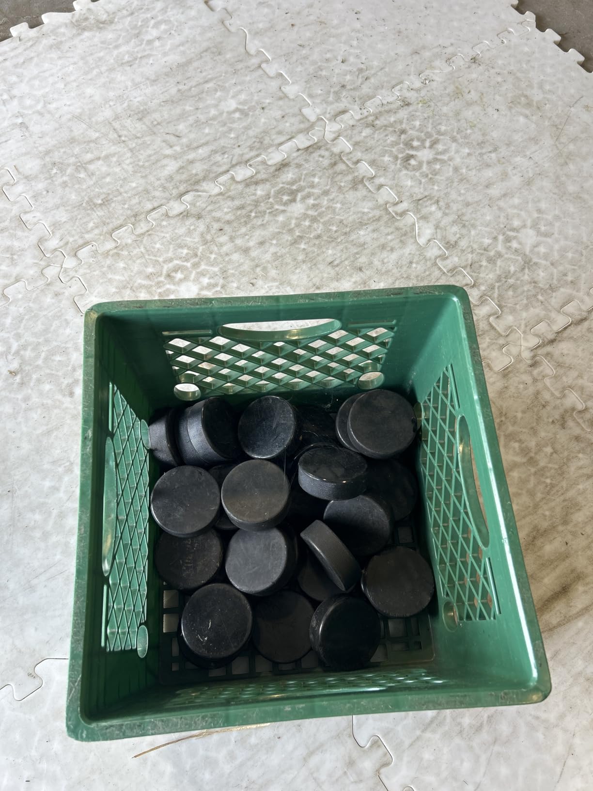 TronX Ice Hockey Pucks Bulk - Case of 100 Hockey Pucks - Official Regulation 6 oz. Standard Size customer photo 1