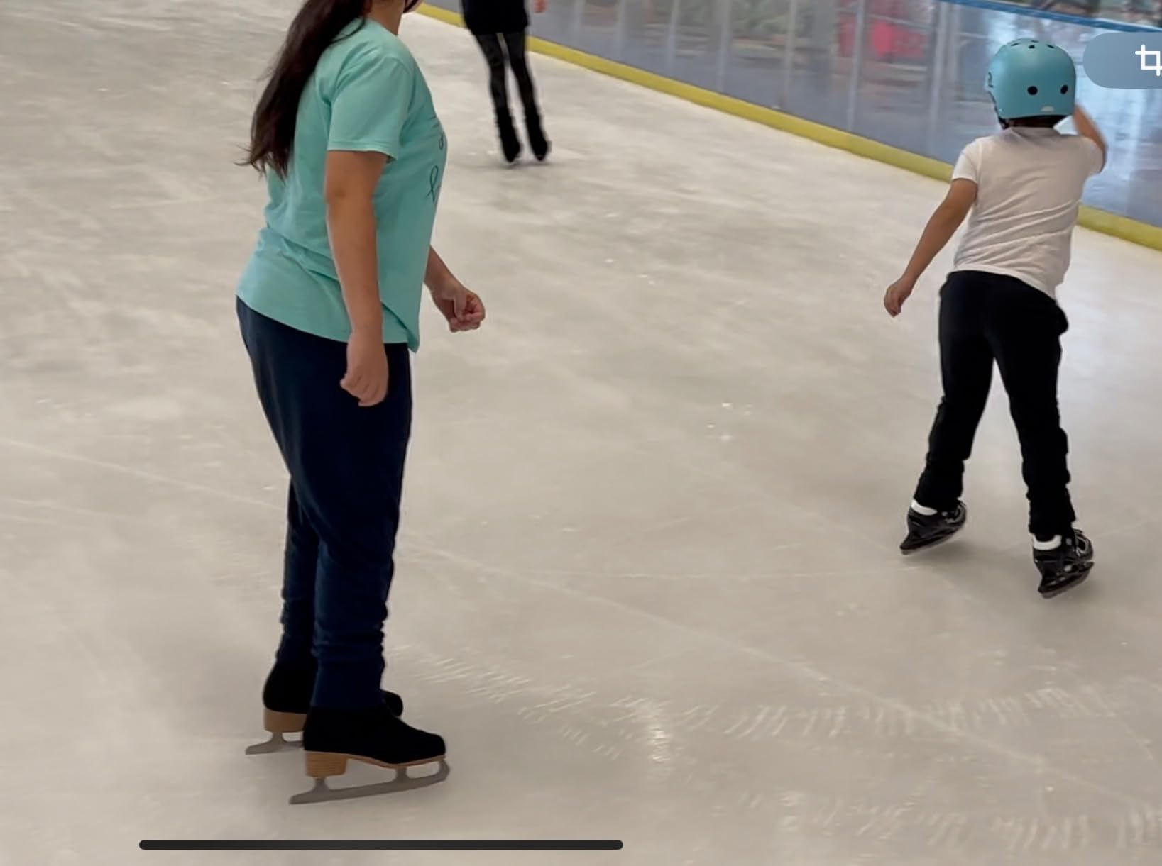 MammyGol Adjustable Ice Skates for Kids Youth Tean Hockey Lace-Up Boys or Girls Ice Skate for Beginner Age 4-12 Blue Black Teal Green customer photo 1