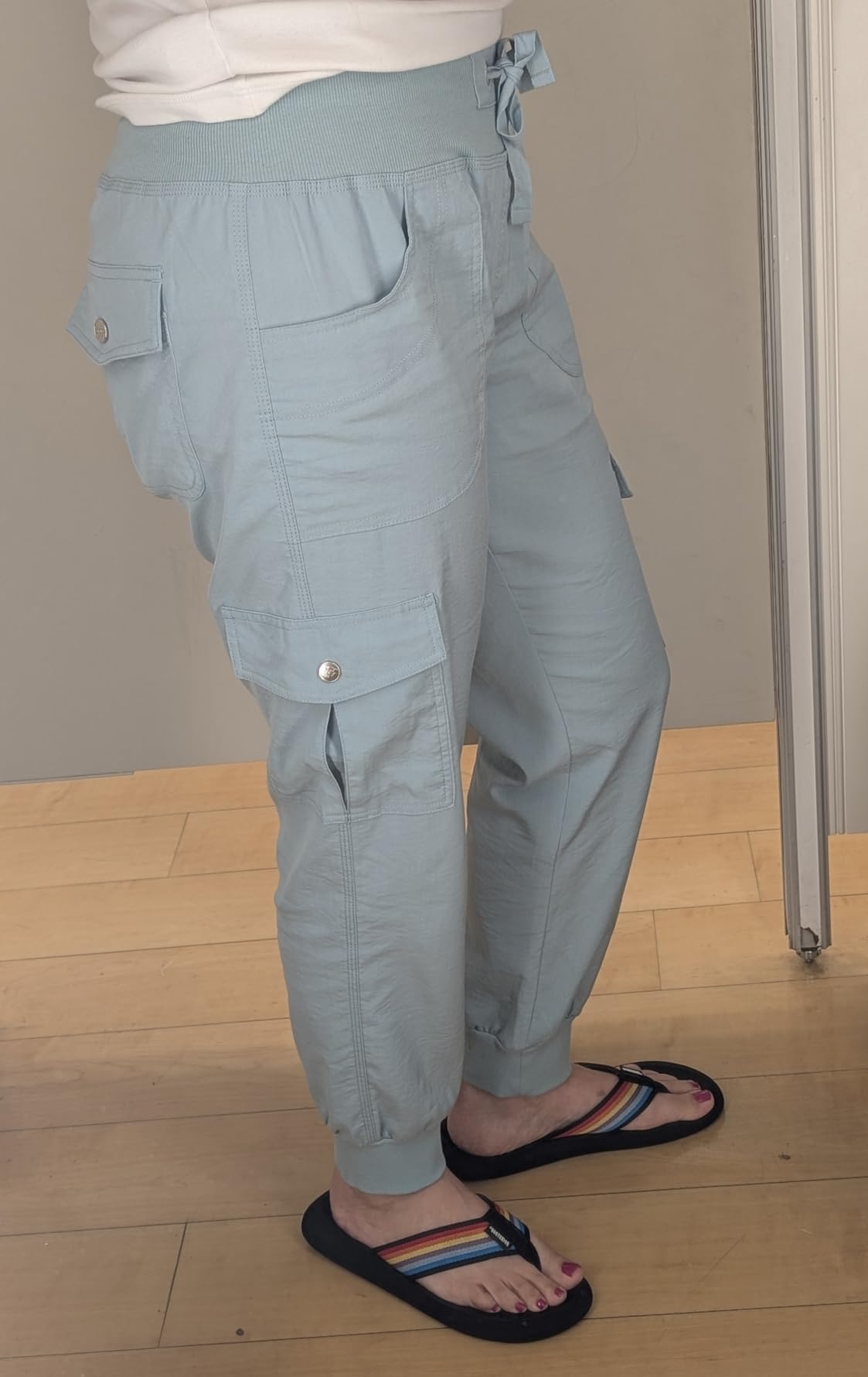 MoFiz Women's Lightweight Hiking Cargo Pants Outdoor Quick Dry Casual Travel Sweatpants Joggers Elastic Waist Button Pockets customer photo 1