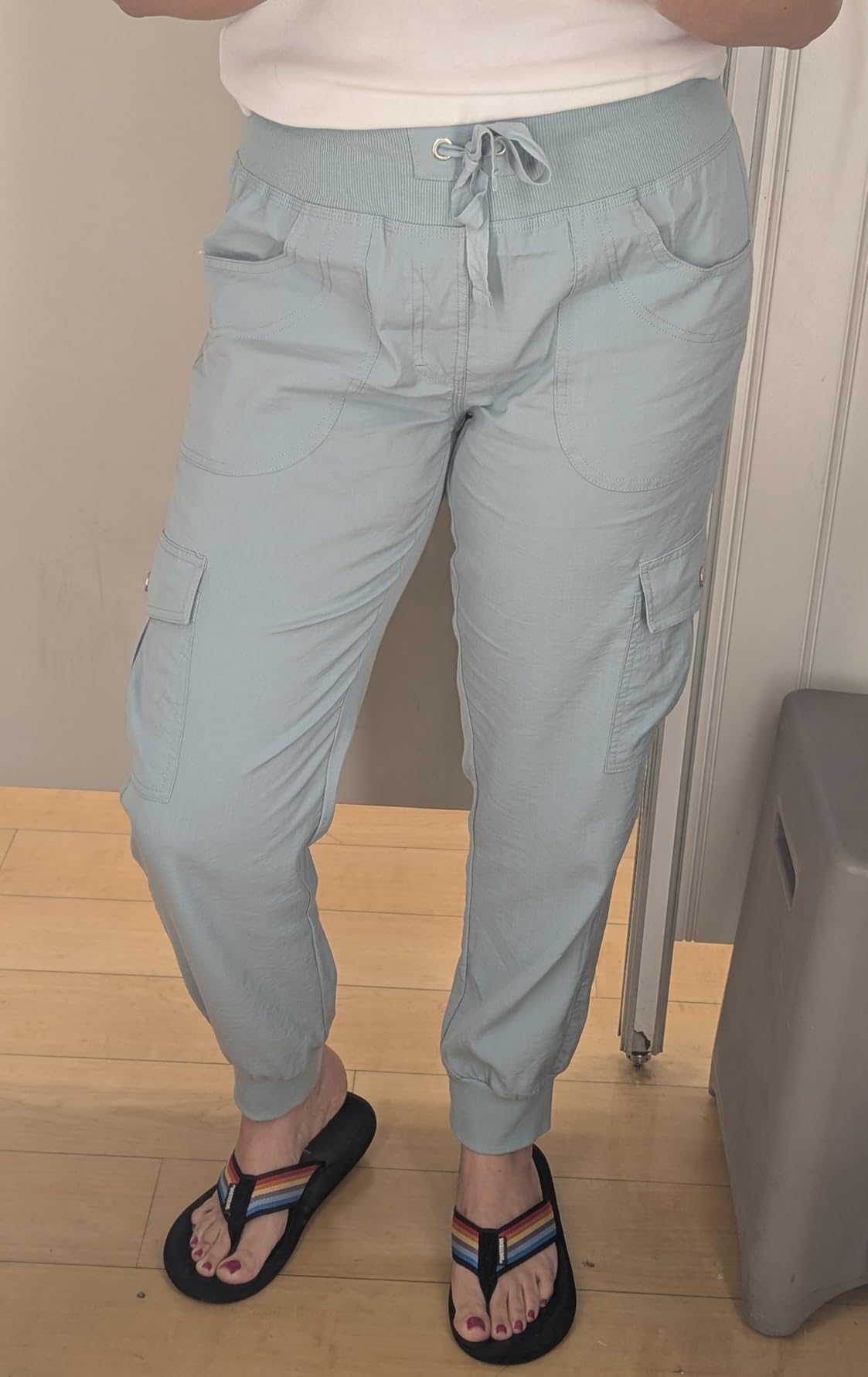 MoFiz Women's Lightweight Hiking Cargo Pants Outdoor Quick Dry Casual Travel Sweatpants Joggers Elastic Waist Button Pockets customer photo 2