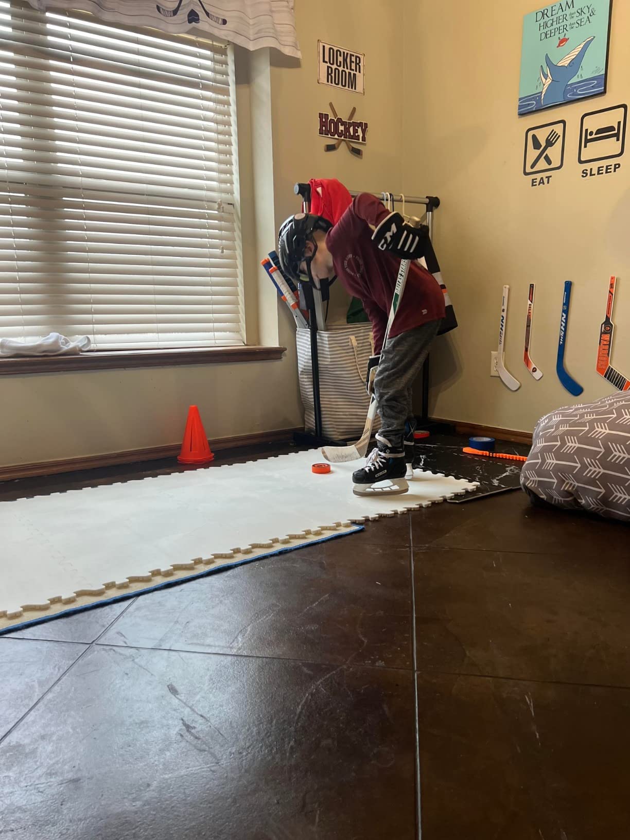 Potent Skate-Able Synthetic Ice Tiles - Safe for Skates, Expandable Hockey Training Surface, Easy to Assemble customer photo 1