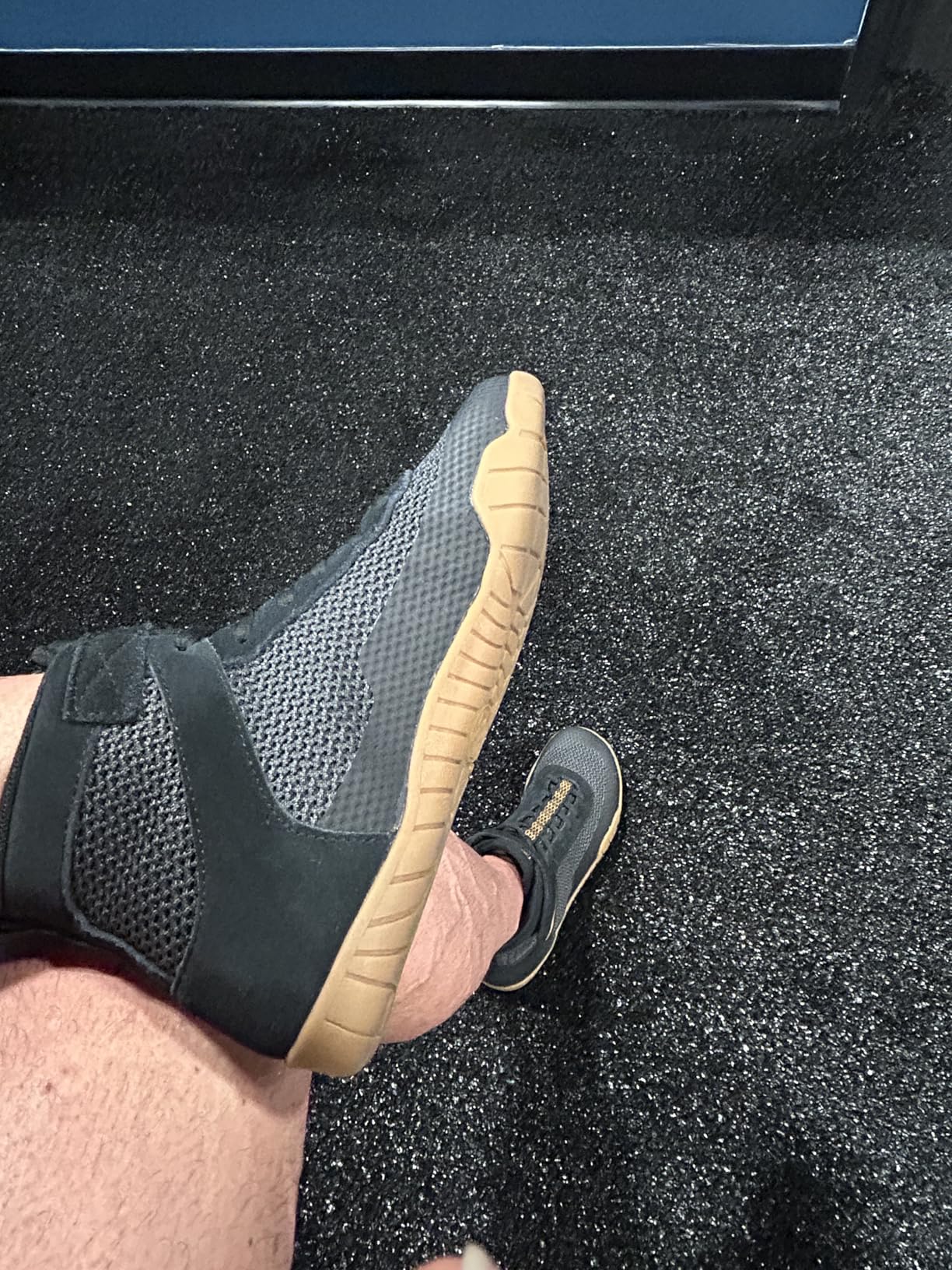 Wrestling Shoes Mens Boxing Shoe Fitness Weightlifting Powerlifting Zero Drop Sole customer photo 1