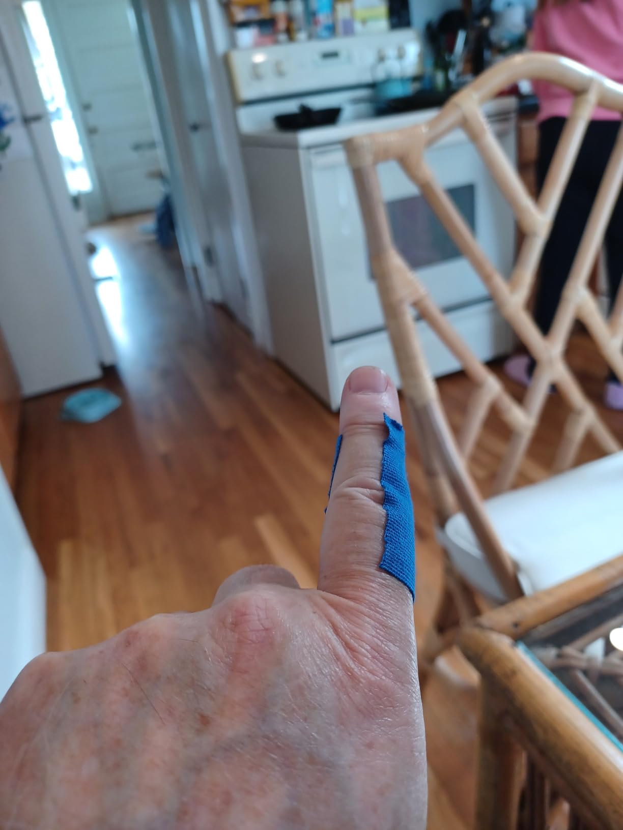 Kinesiology Tape, Uncut 2 Rolls, Original Cotton Elastic Premium Athletic Tape,Latex Free Hypoallergenic, 2inch x 16ft, Beige customer photo 1