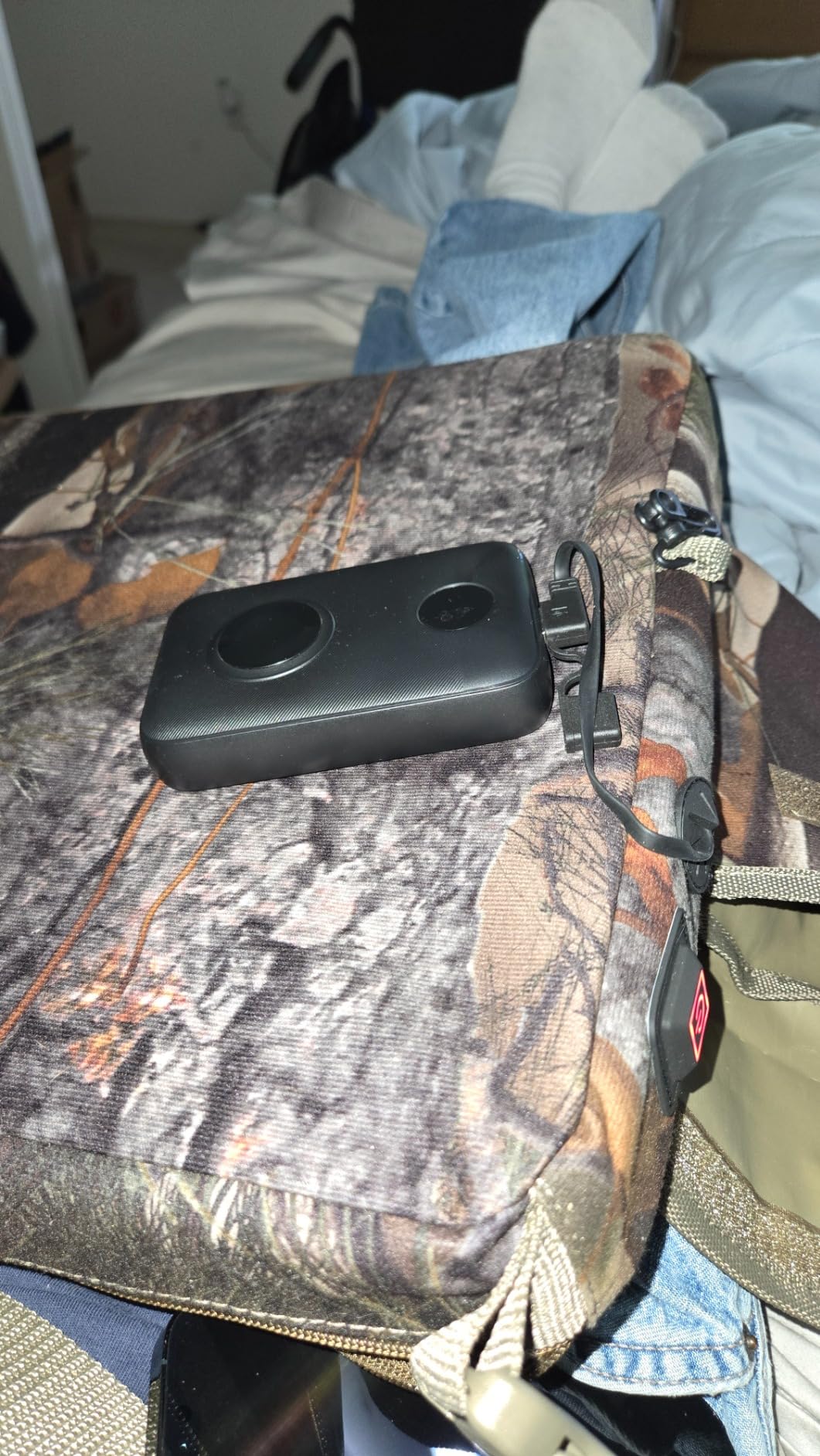 MDSTOP Heated Hunting Seat Cushion, Waterproof Seat Pads for Tree Stand & Ladder Stand, for Hunting, Ice Fishing,Hiking, Camping(Battery not Included) customer photo 1