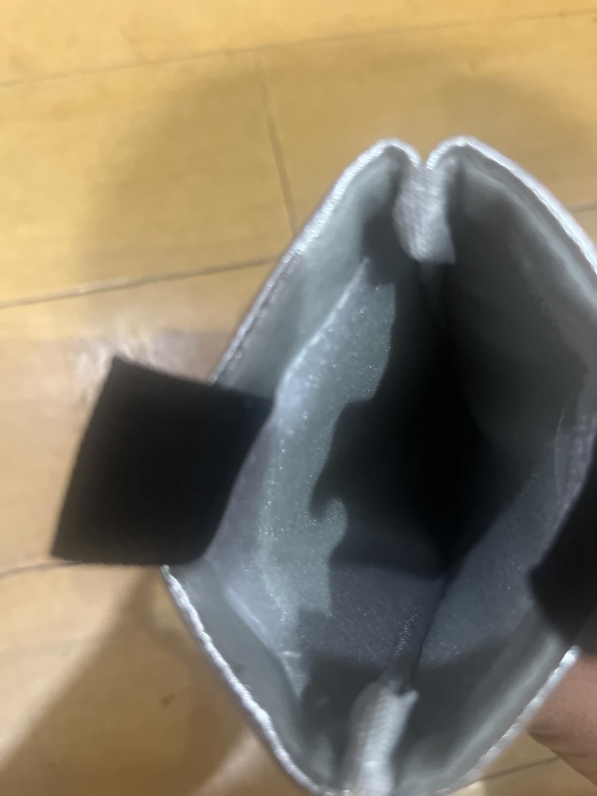 Thermal Phone Case, Prevent OVERHEATING in The Sun, Prevent Lower Temperatures to Extend Battery Life, for iPhone 13Pro/14/14 Pro/15/15Pro/Samsung Galaxy and Similar Sized Phones-Silver customer photo 2