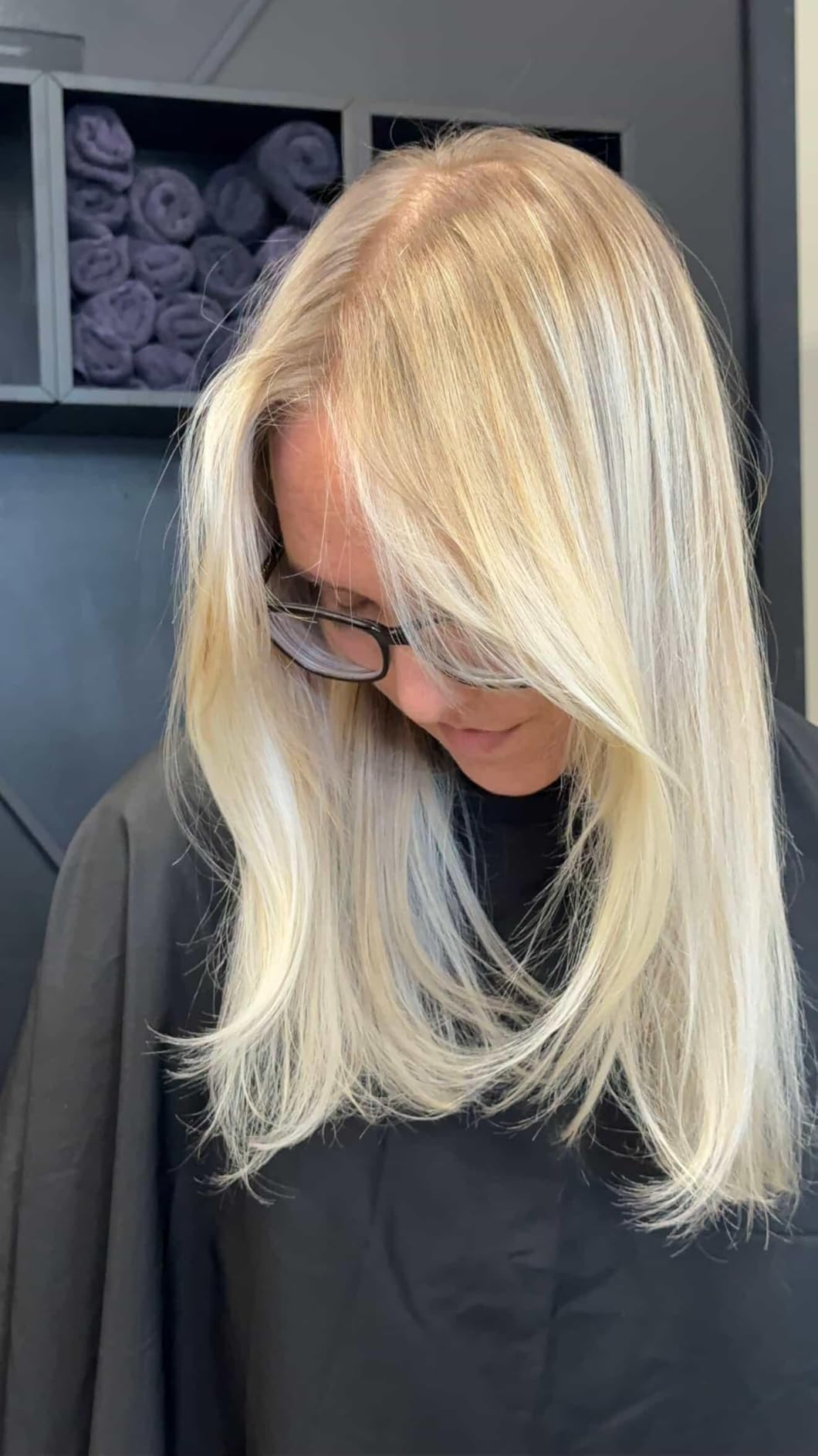 Dove Advanced Dry Shampoo Volume & Fullness Refresh & Revive Flat Hair Without Water for 2 Days of Freshness & Bounce 7.3 oz customer photo 1