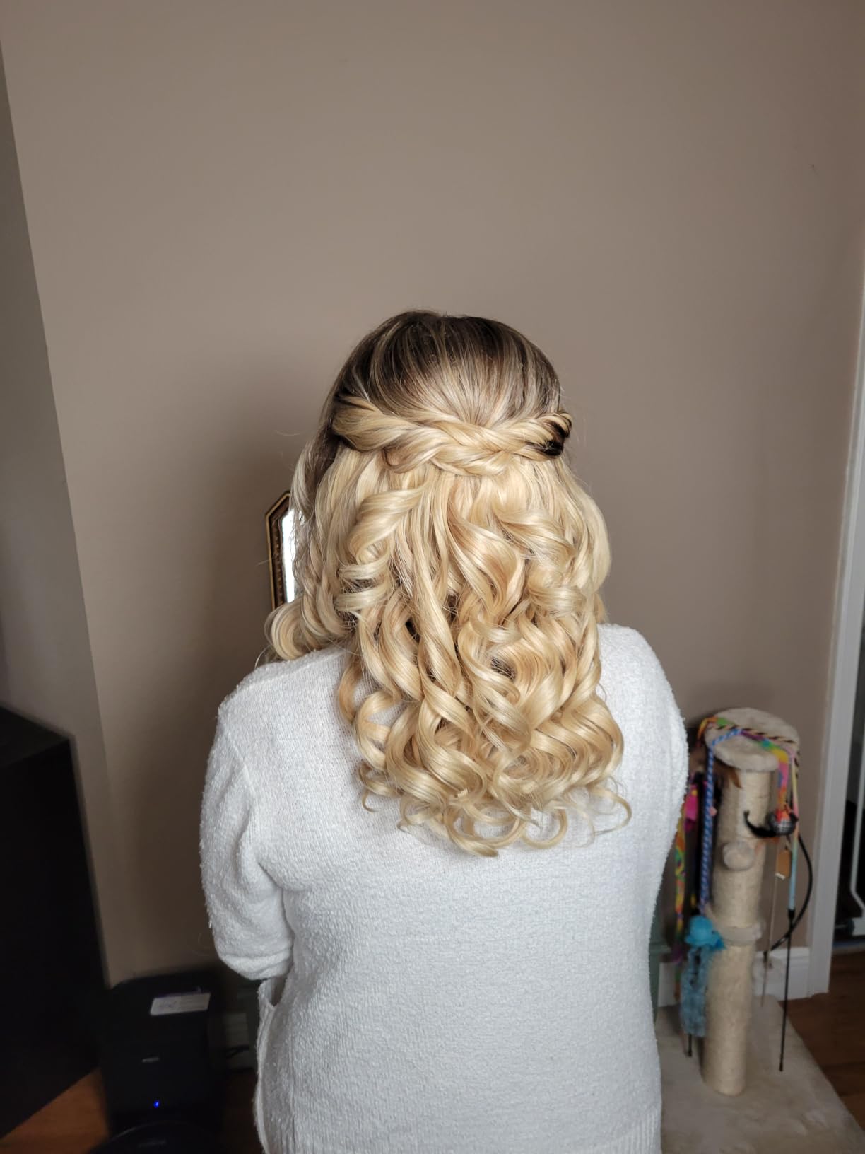 Dove Advanced Dry Shampoo Volume & Fullness Refresh & Revive Flat Hair Without Water for 2 Days of Freshness & Bounce 7.3 oz customer photo 2