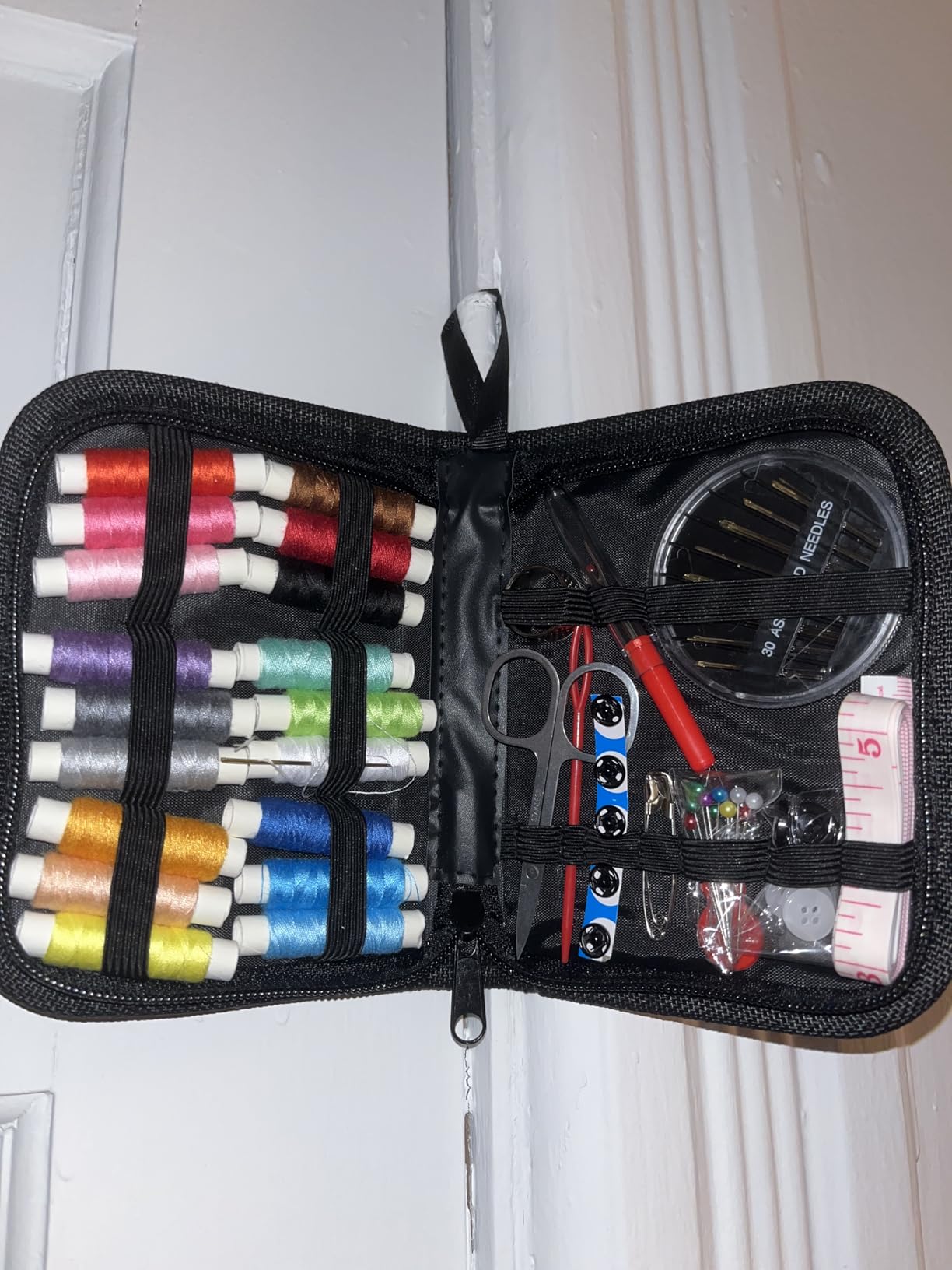 Coquimbo Sewing Kit Mothers Day Gifts for Mom Grandma Women Wife Teen Girls Beginner Traveler, Portable Sewing Supplies Accessories Contains Thread, Needles, Scissors, Dorm Room Essentials (Black) customer photo 2