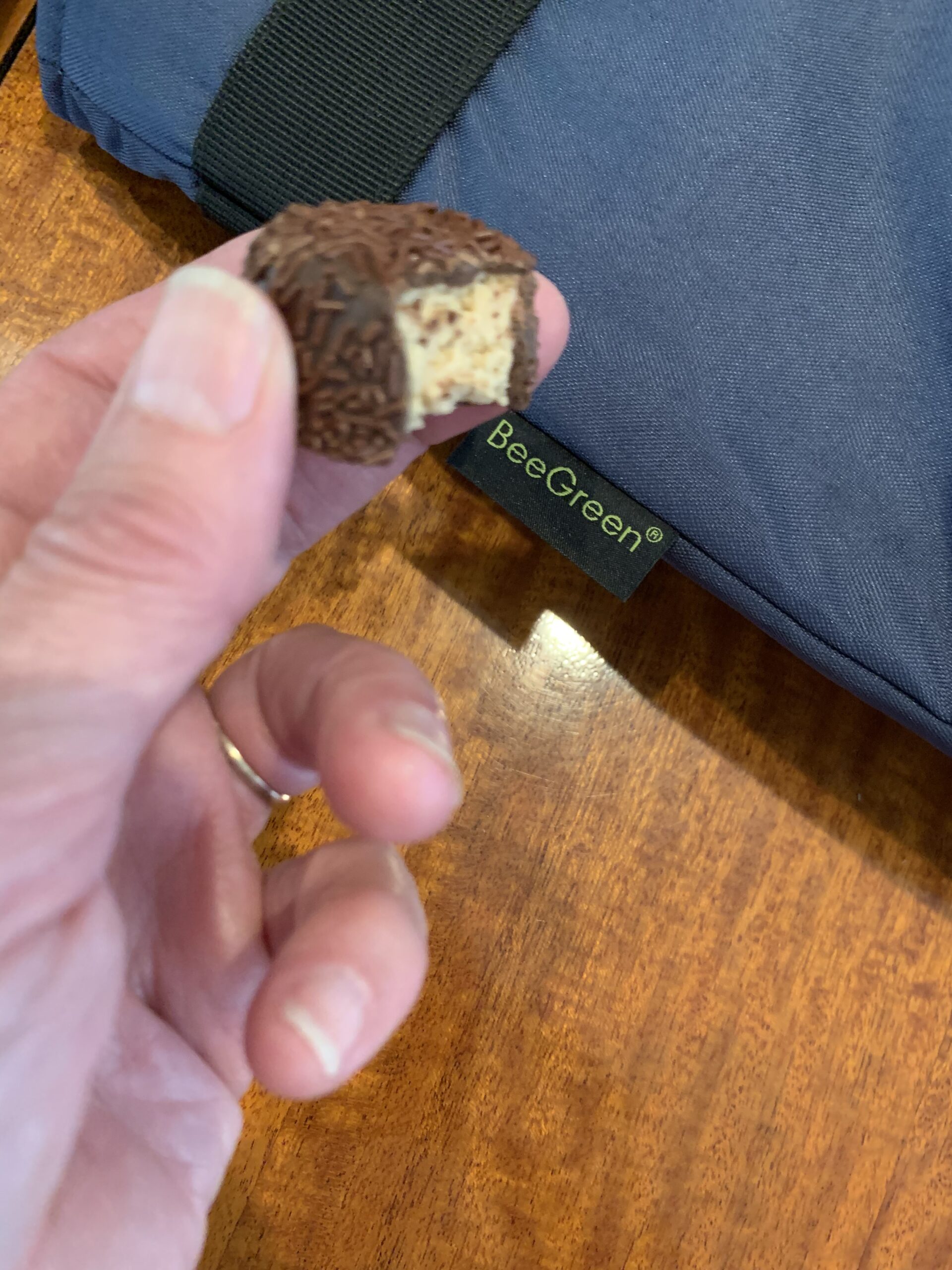 BeeGreen Cooler Bag Soft Insulated Tote for Beach Travel Grocery Shopping Lunch Portable Large Ice Coolers with Handle Hard Freezer Bags with Zippered Top Foldable Leakproof Delivery Totes Moss customer photo 2