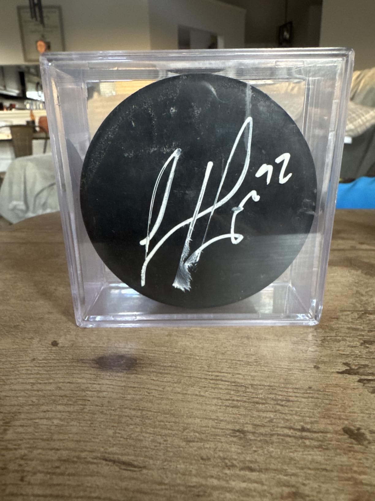 (6 Count) Display Zone Hockey Puck Display Case - Fits Official Size NHL Ice Hockey Puck - Crystal Clear Holder Stand customer photo 2