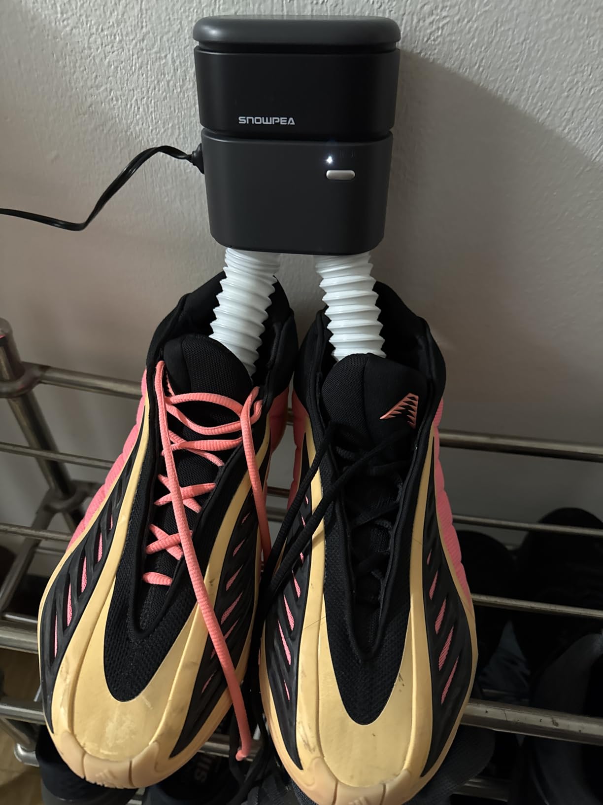 Shoe Dryer,Ski Boot Dryer with Fan Heater,11.8in Extendable Hoses,Rapid Drying,3/6/9 Hour Timer, Portable, Compact customer photo 1